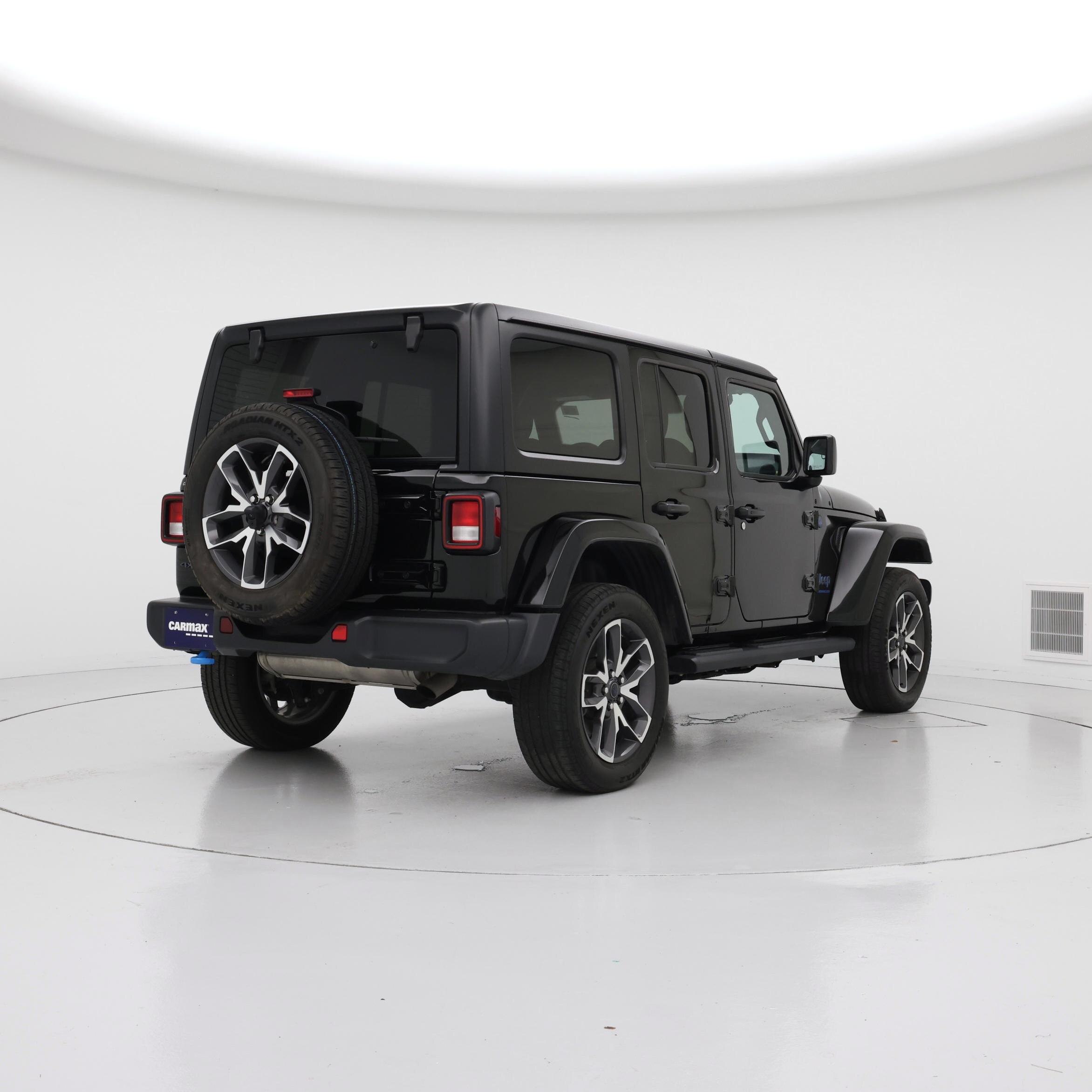 Thumbnail: 2024 Jeep Wrangler - 8