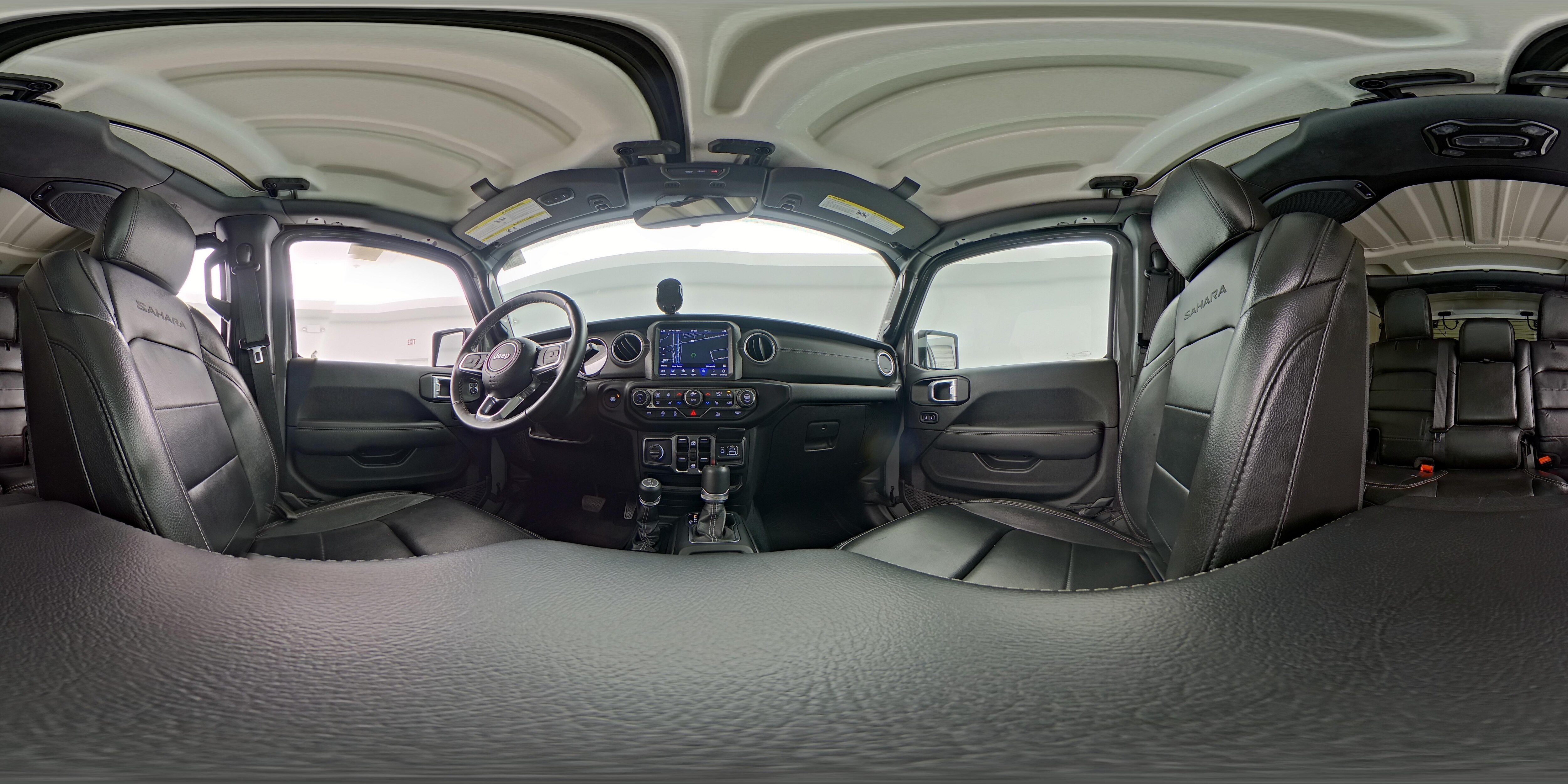 2022 Jeep Wrangler Unlimited Sahara - Photo 25