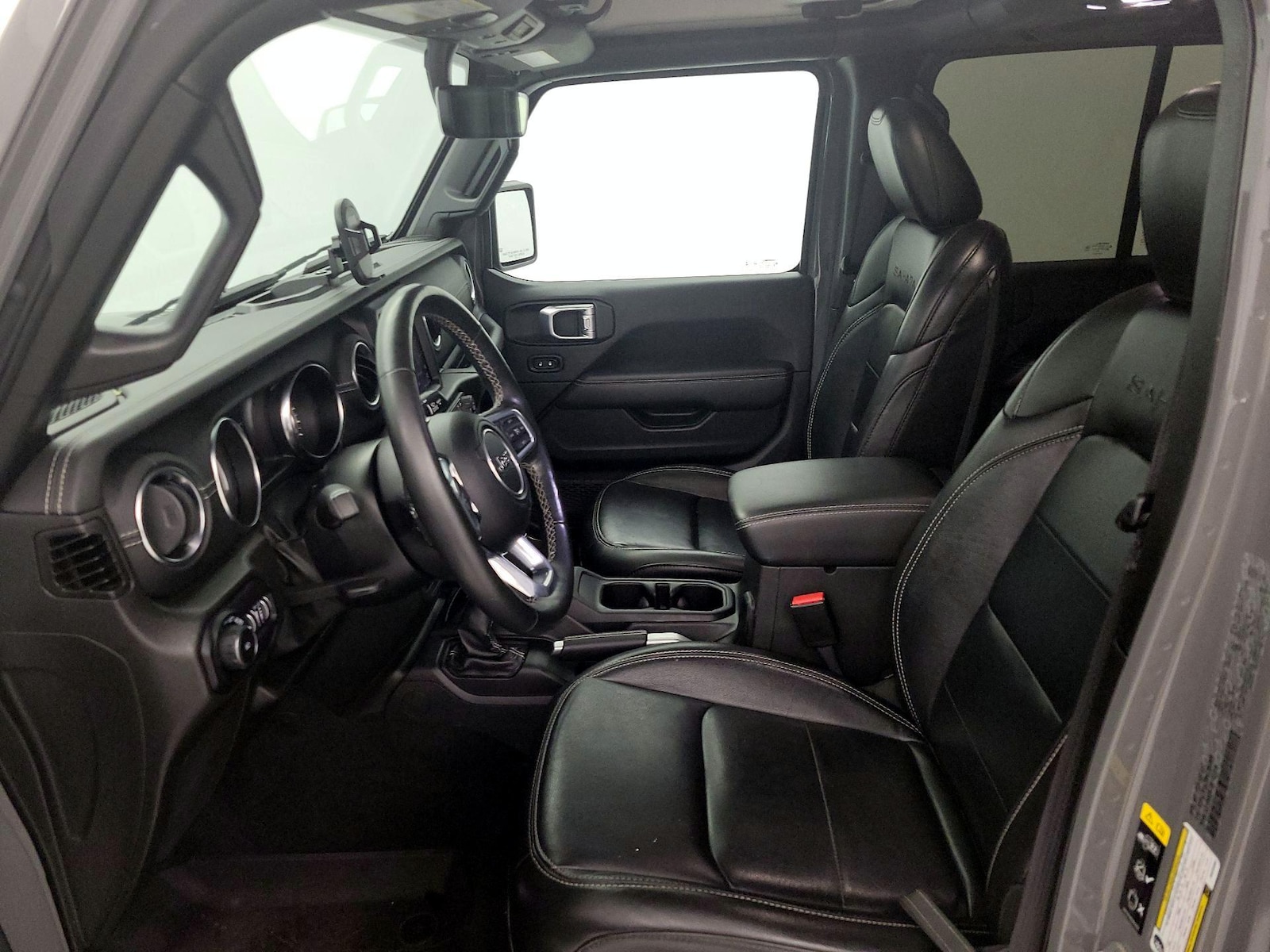 2022 Jeep Wrangler Unlimited Sahara - Photo 12