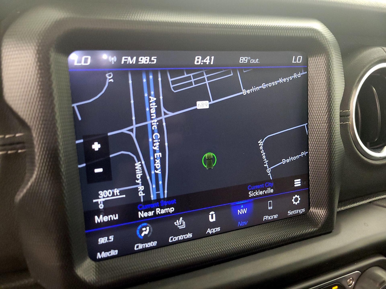 2022 Jeep Wrangler Unlimited Sahara - Photo 15