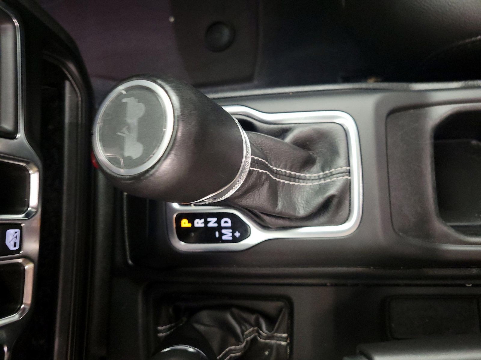 2022 Jeep Wrangler Unlimited Sahara - Photo 19