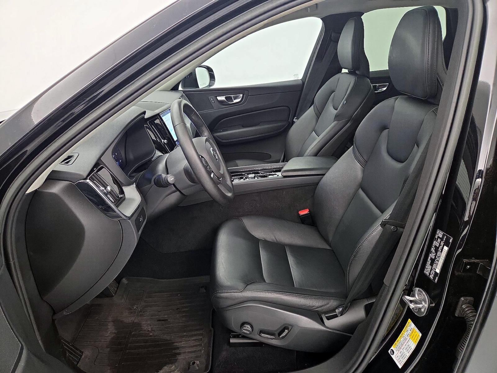 2023 Volvo XC60 Core - Photo 12