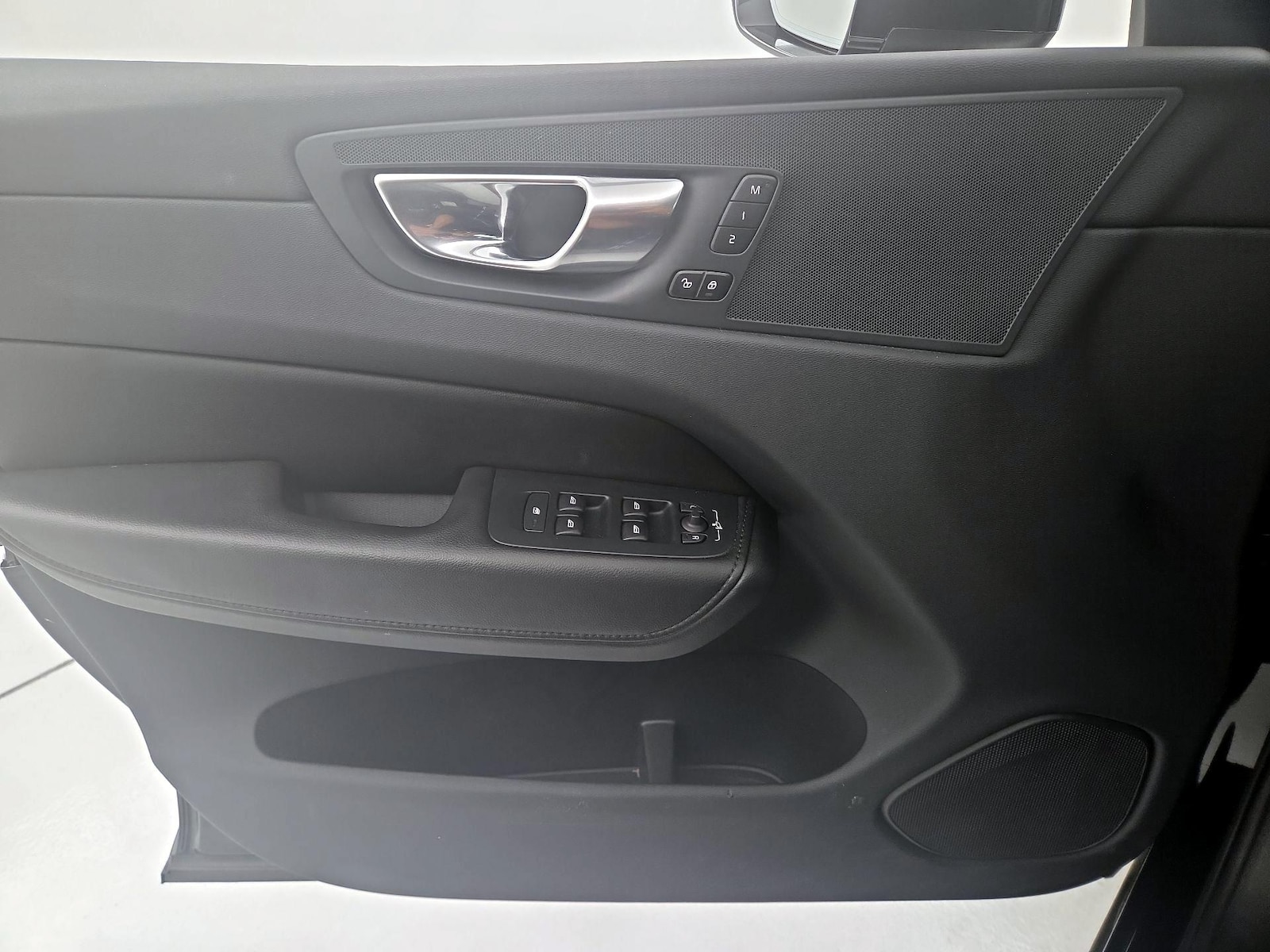 2023 Volvo XC60 Core - Photo 13