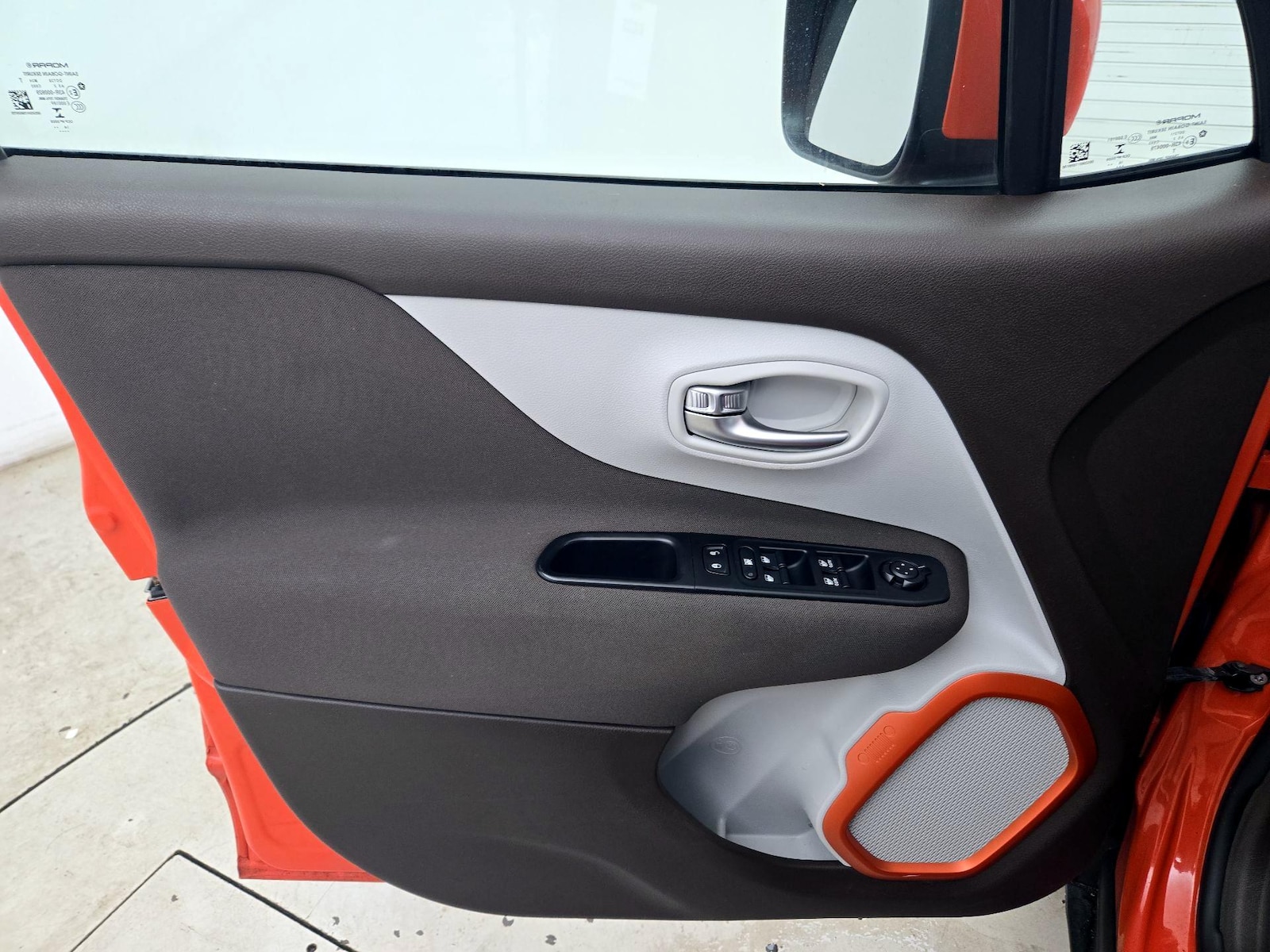 2017 Jeep Renegade Latitude - Photo 13