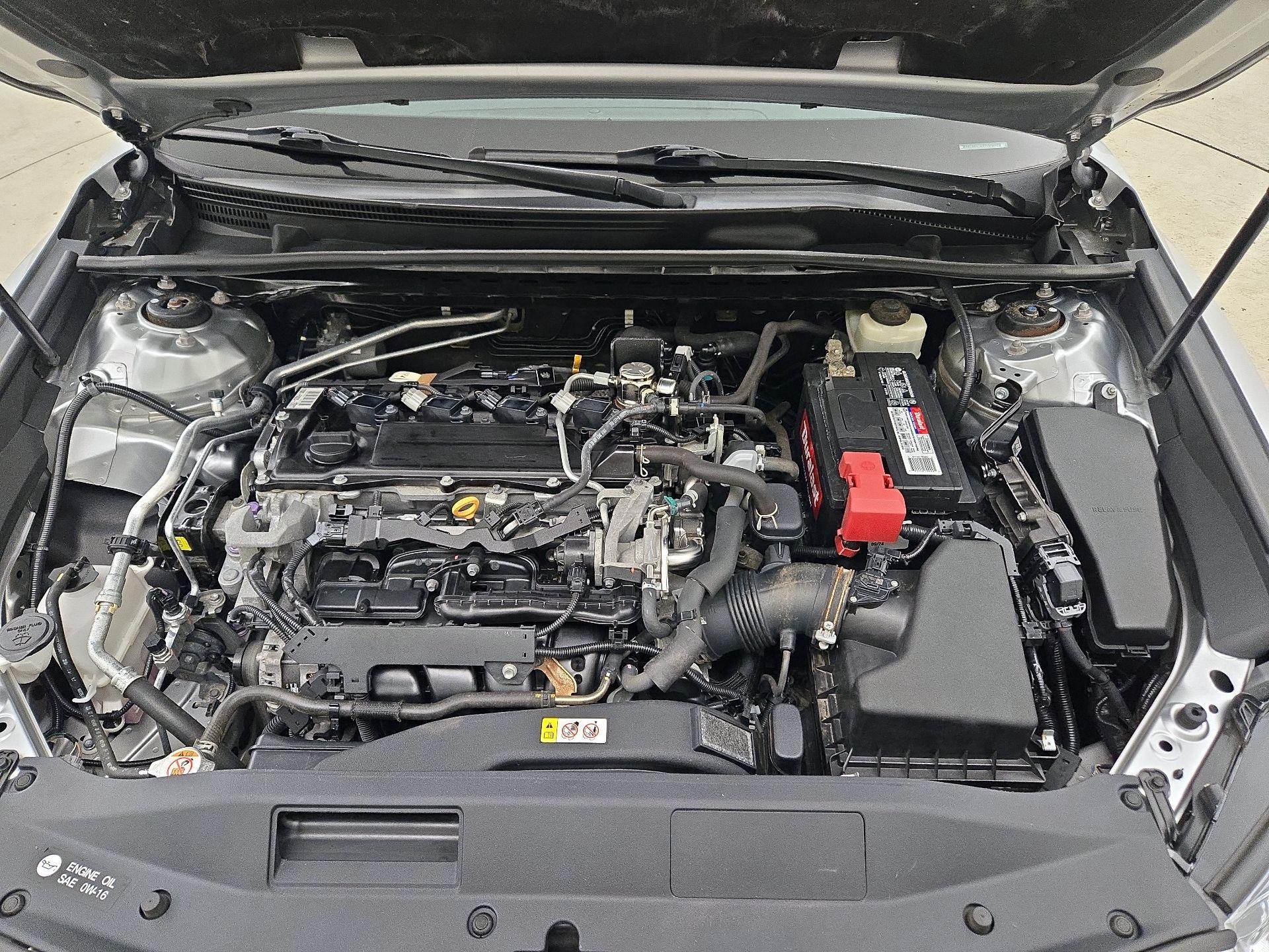 Thumbnail: 2018 Toyota Camry - 18