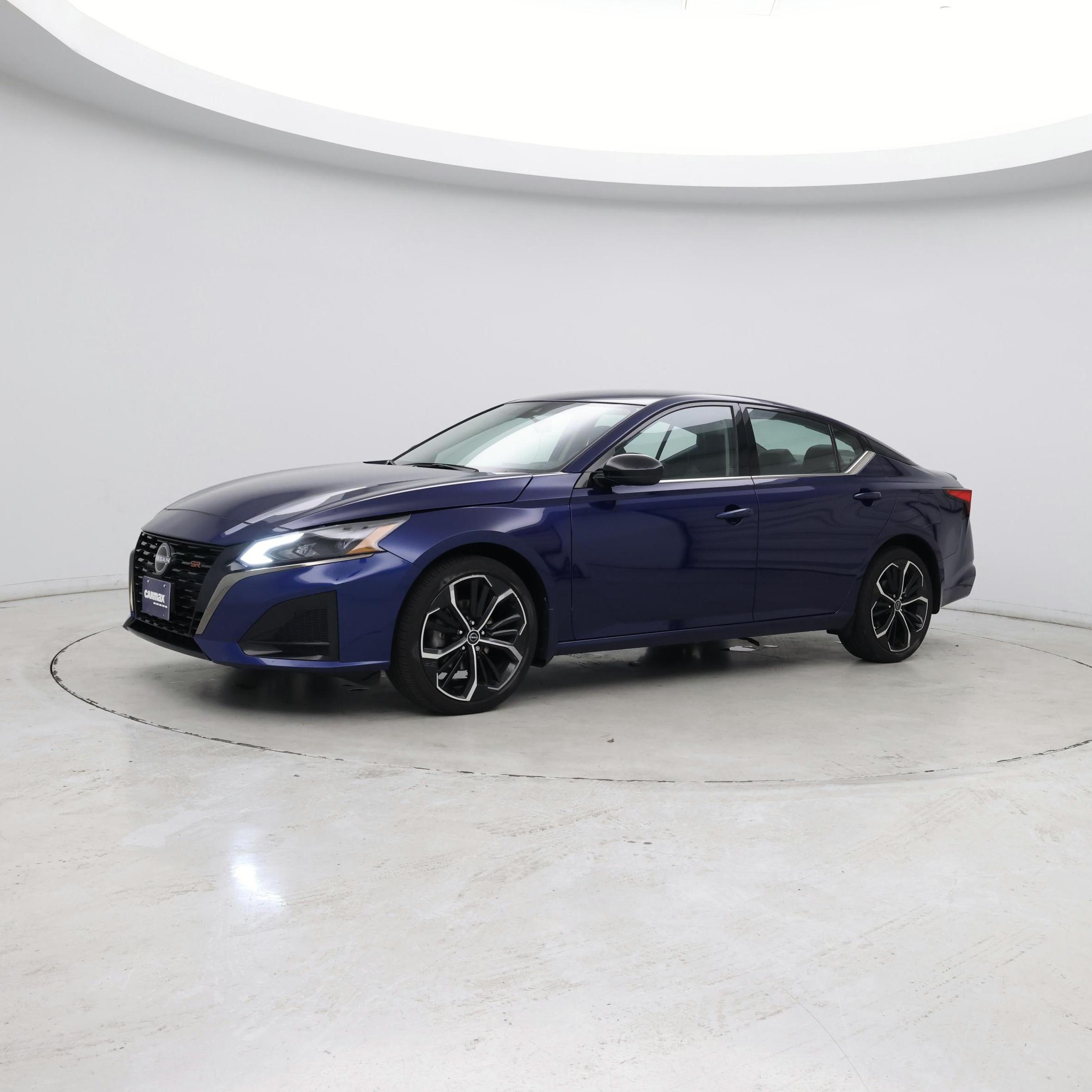 Thumbnail: 2023 Nissan Altima - 5