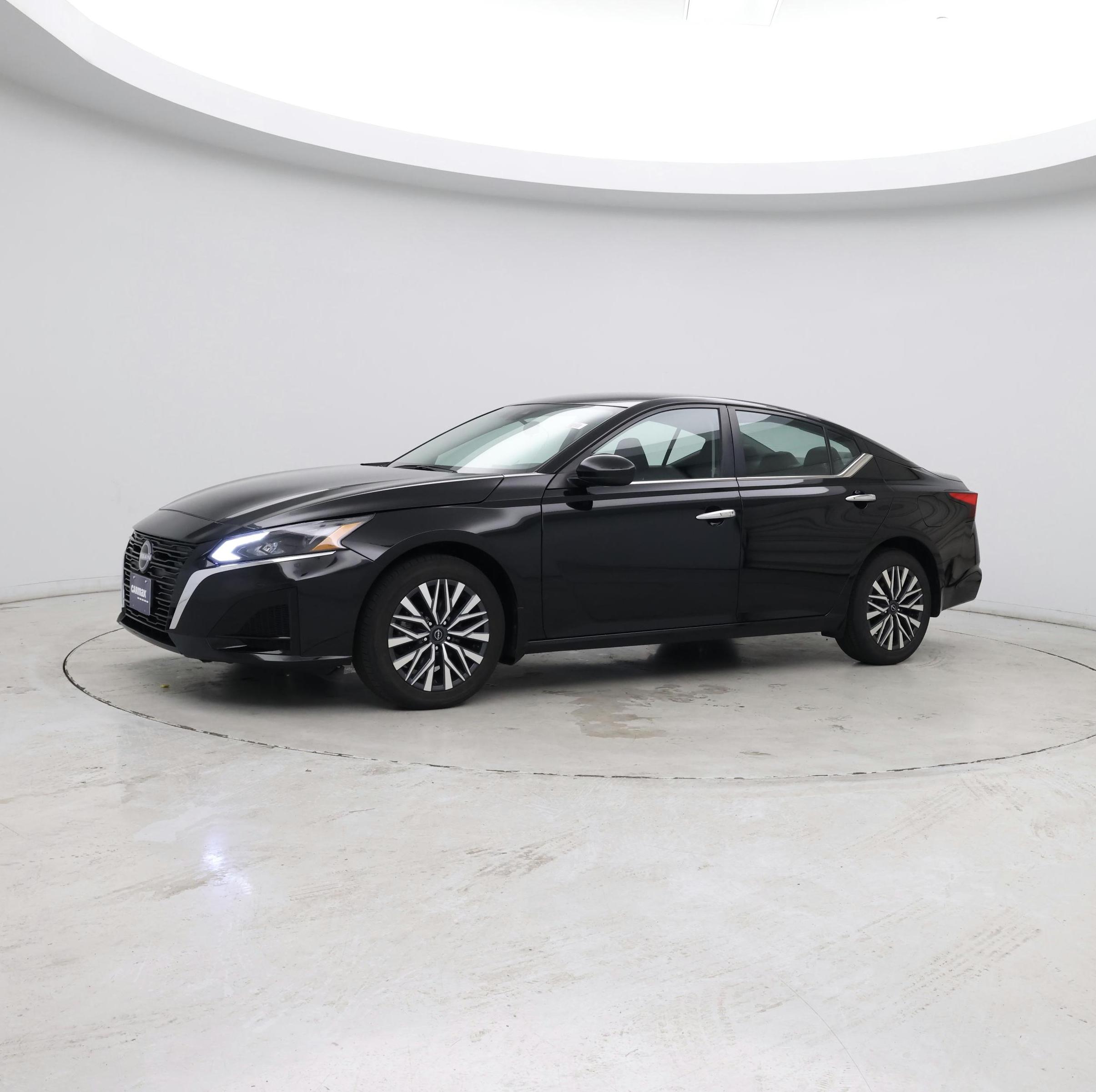 Thumbnail: 2023 Nissan Altima - 5