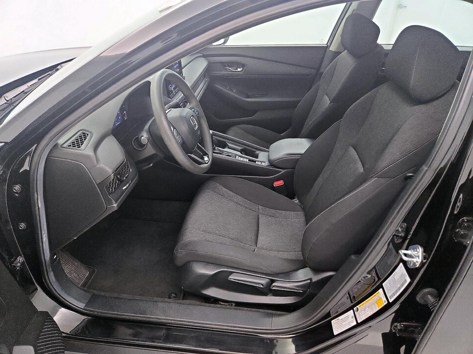 2024 Honda Accord LX - Photo 12