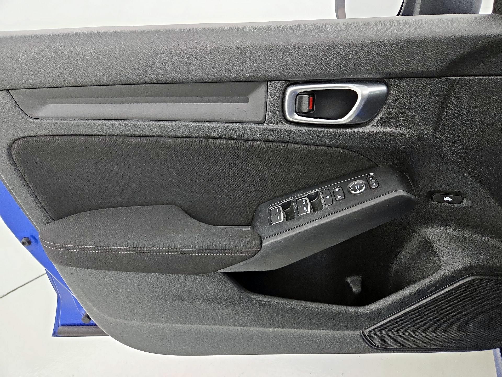 Thumbnail: 2024 Honda Civic - 12