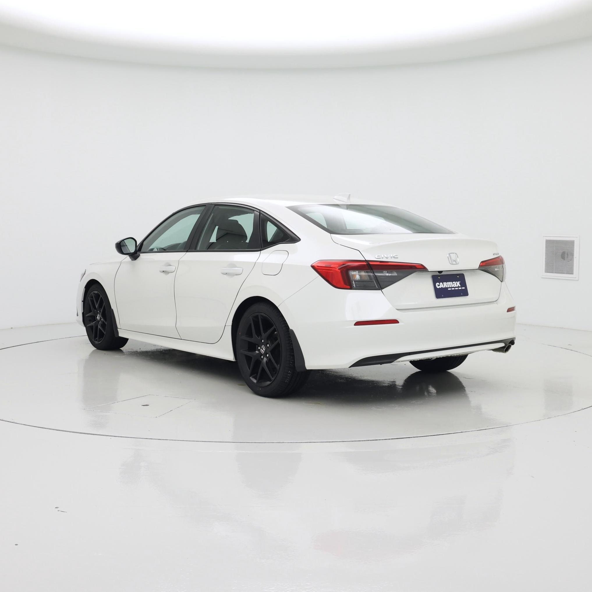 Thumbnail: 2024 Honda Civic - 2