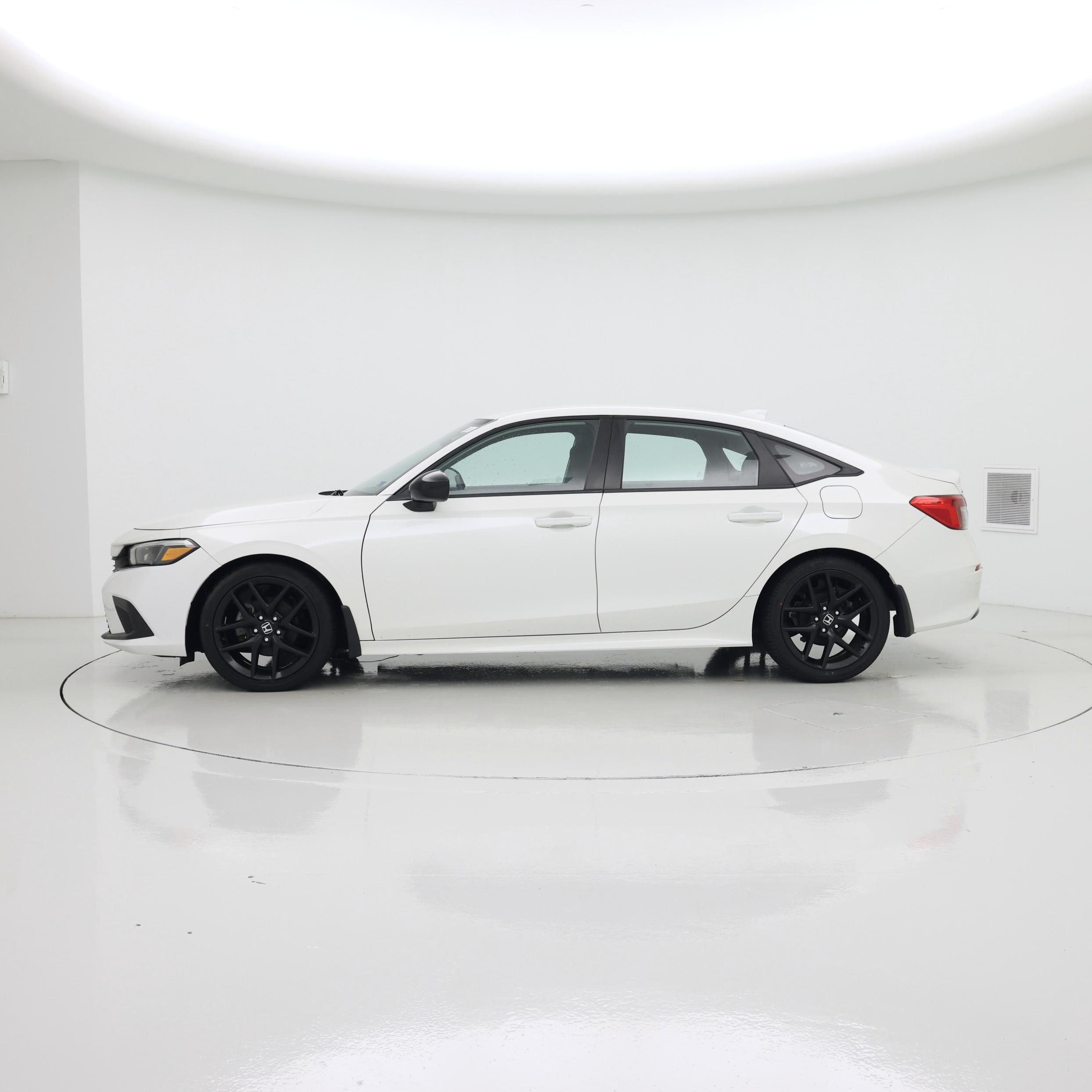 Thumbnail: 2024 Honda Civic - 3
