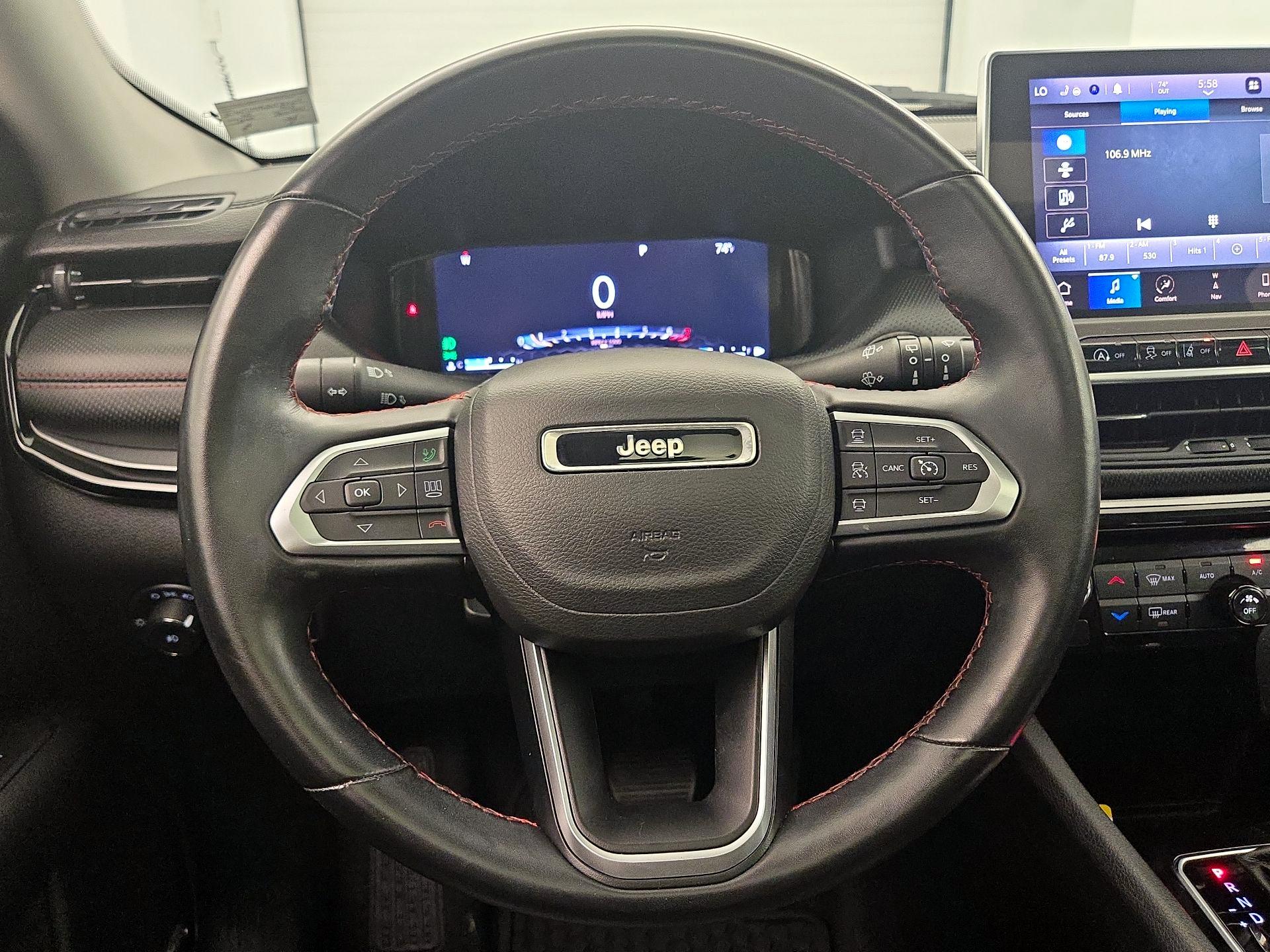 Thumbnail: 2022 Jeep Compass - 10