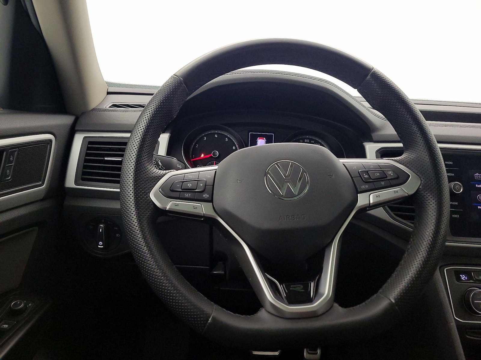2021 Volkswagen Atlas SE w/Tech R-Line - Photo 11