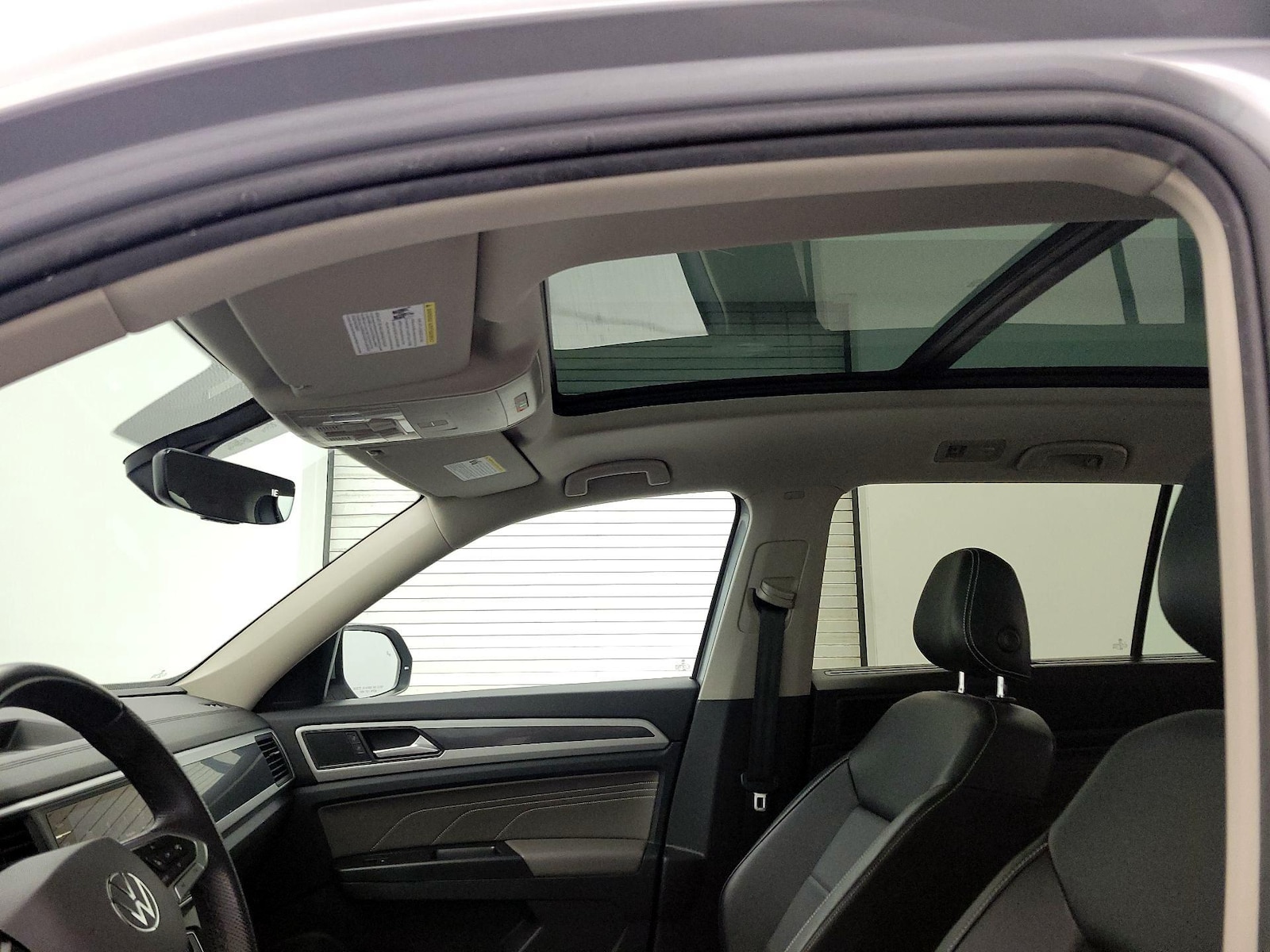 2021 Volkswagen Atlas SE w/Tech R-Line - Photo 20
