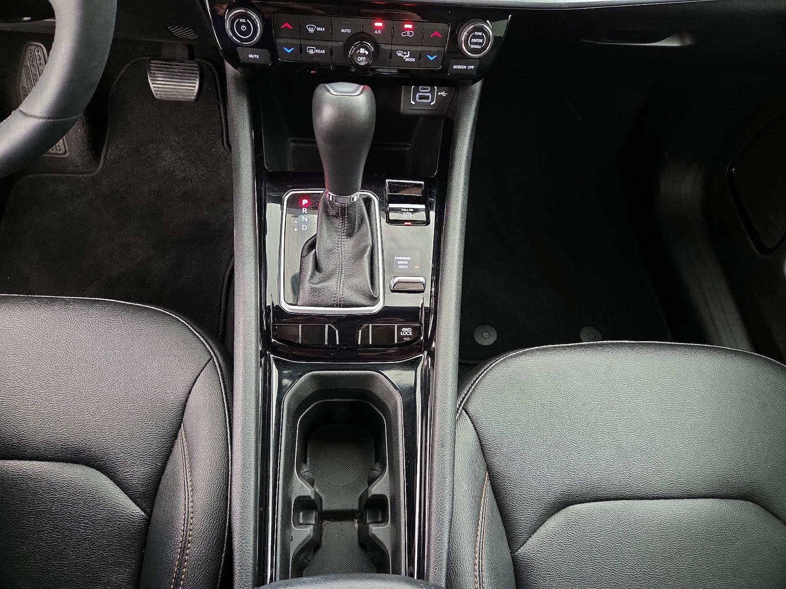 2024 Jeep Compass Limited - Photo 18