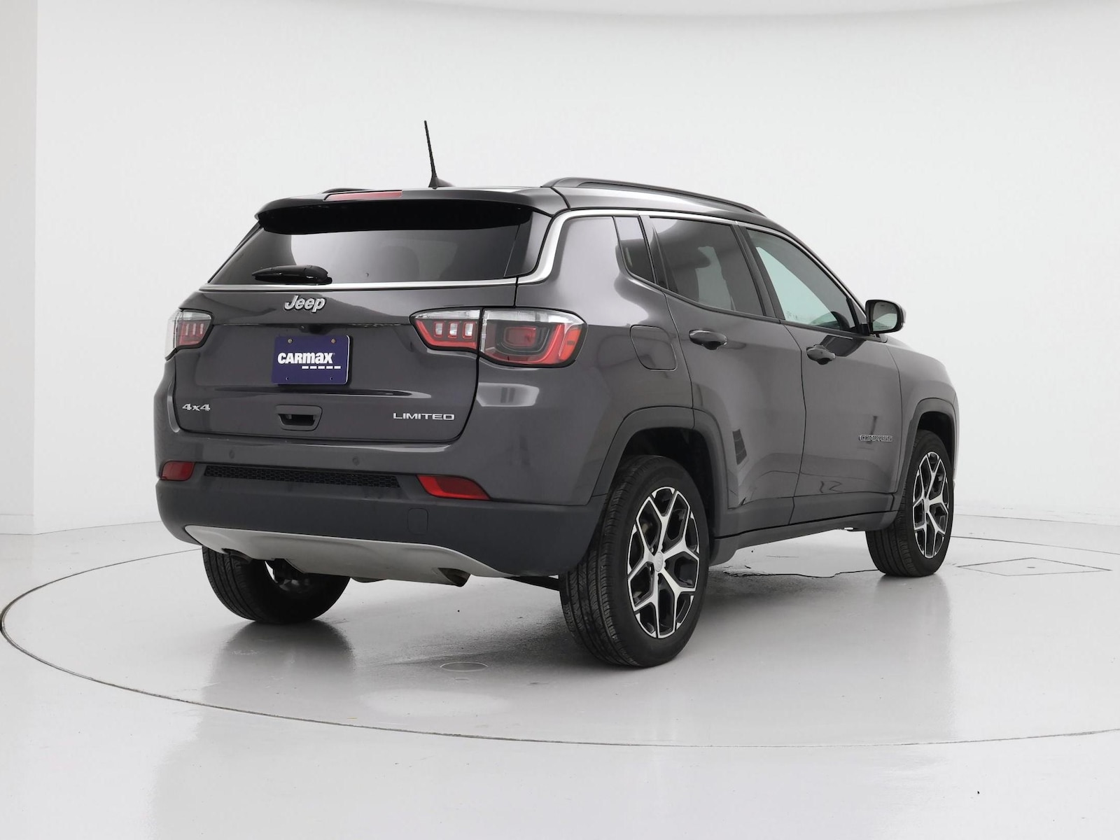 2024 Jeep Compass Limited - Photo 9
