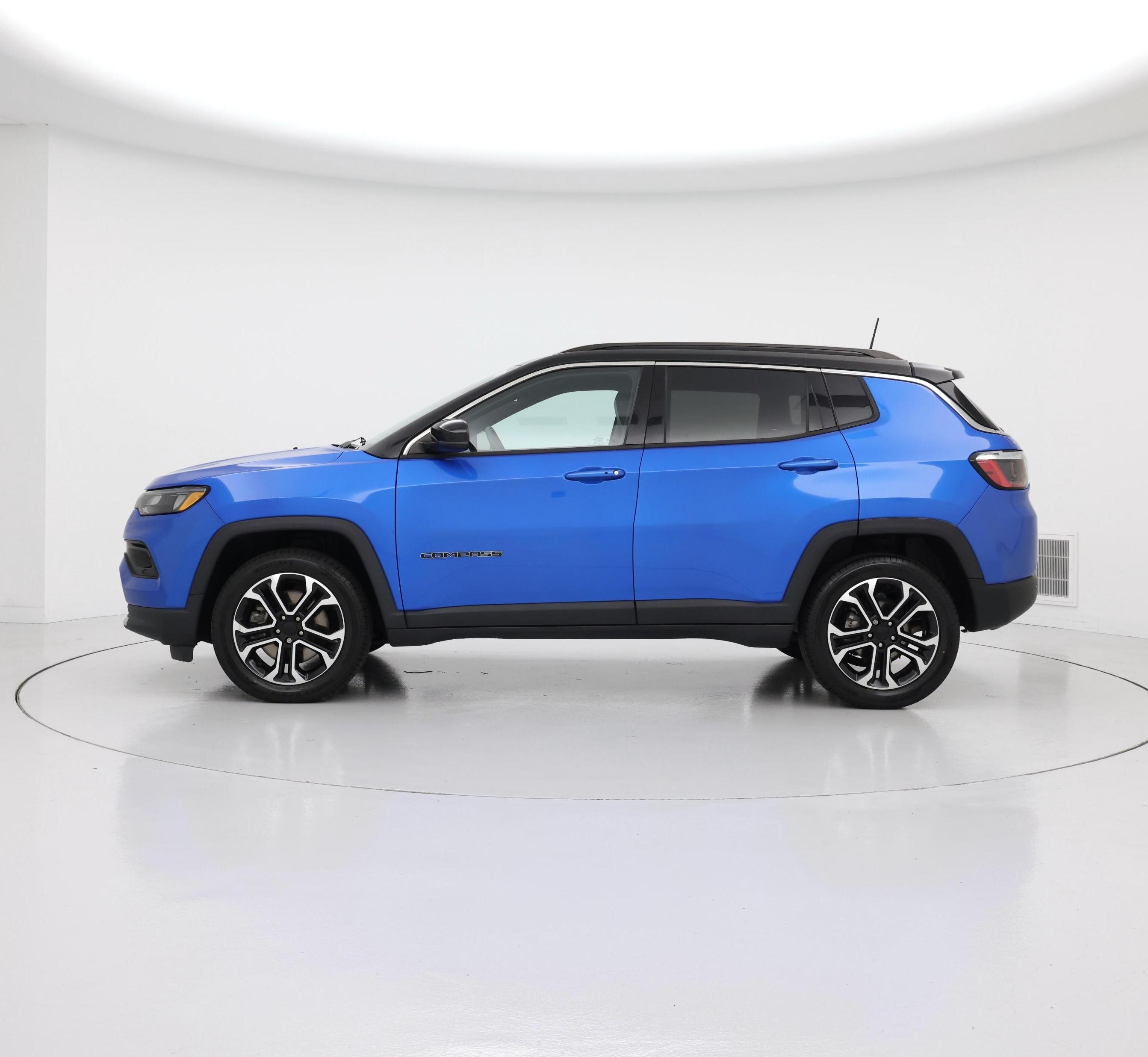 Thumbnail: 2023 Jeep Compass - 3