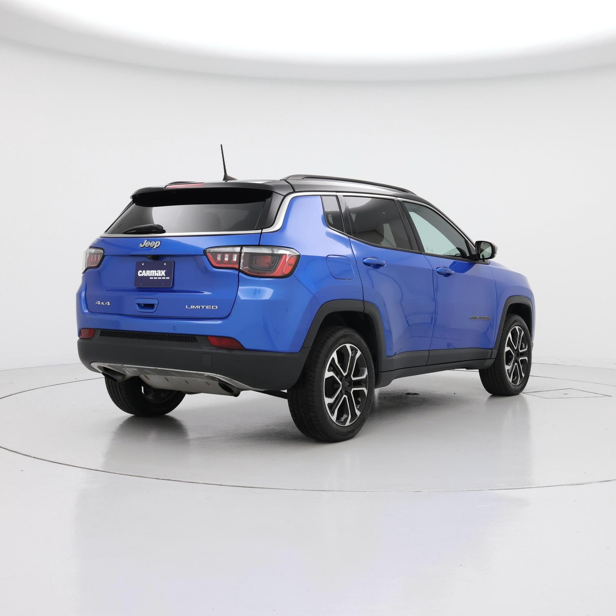 Thumbnail: 2023 Jeep Compass - 8