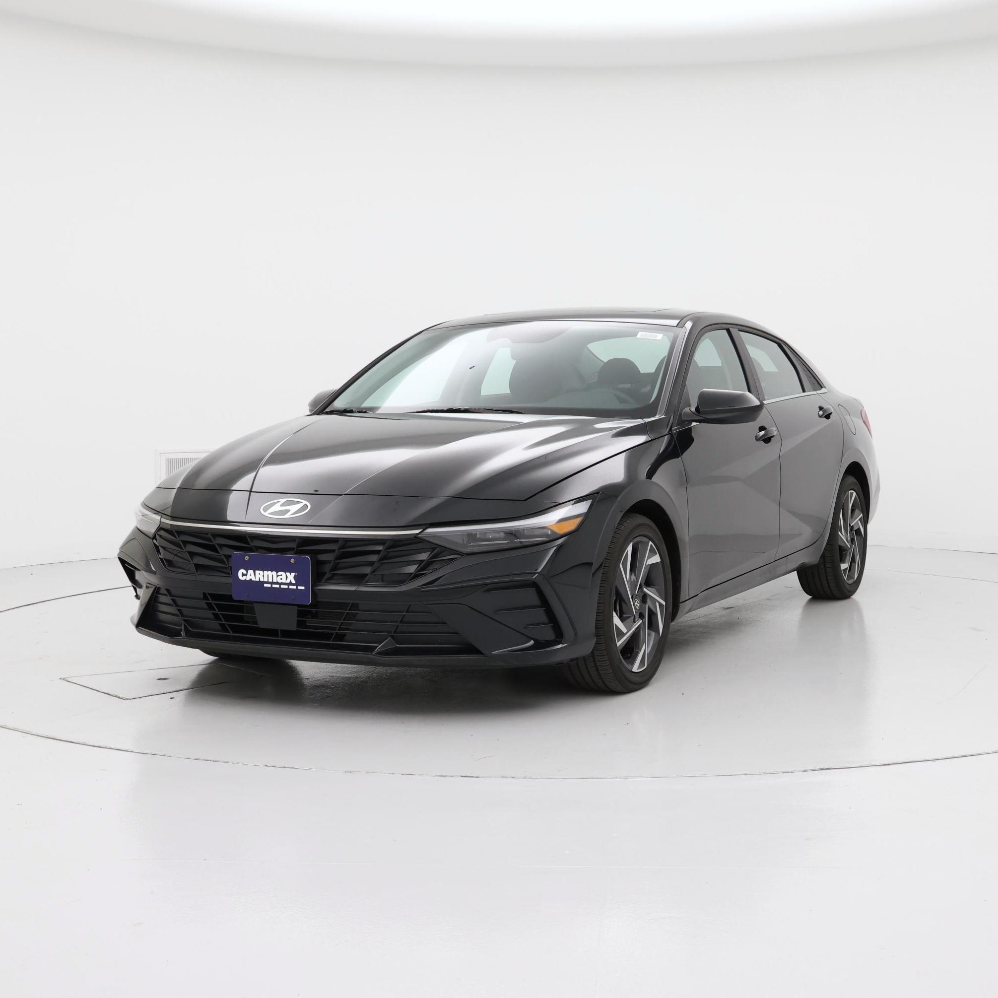 Thumbnail: 2025 Hyundai Elantra - 4