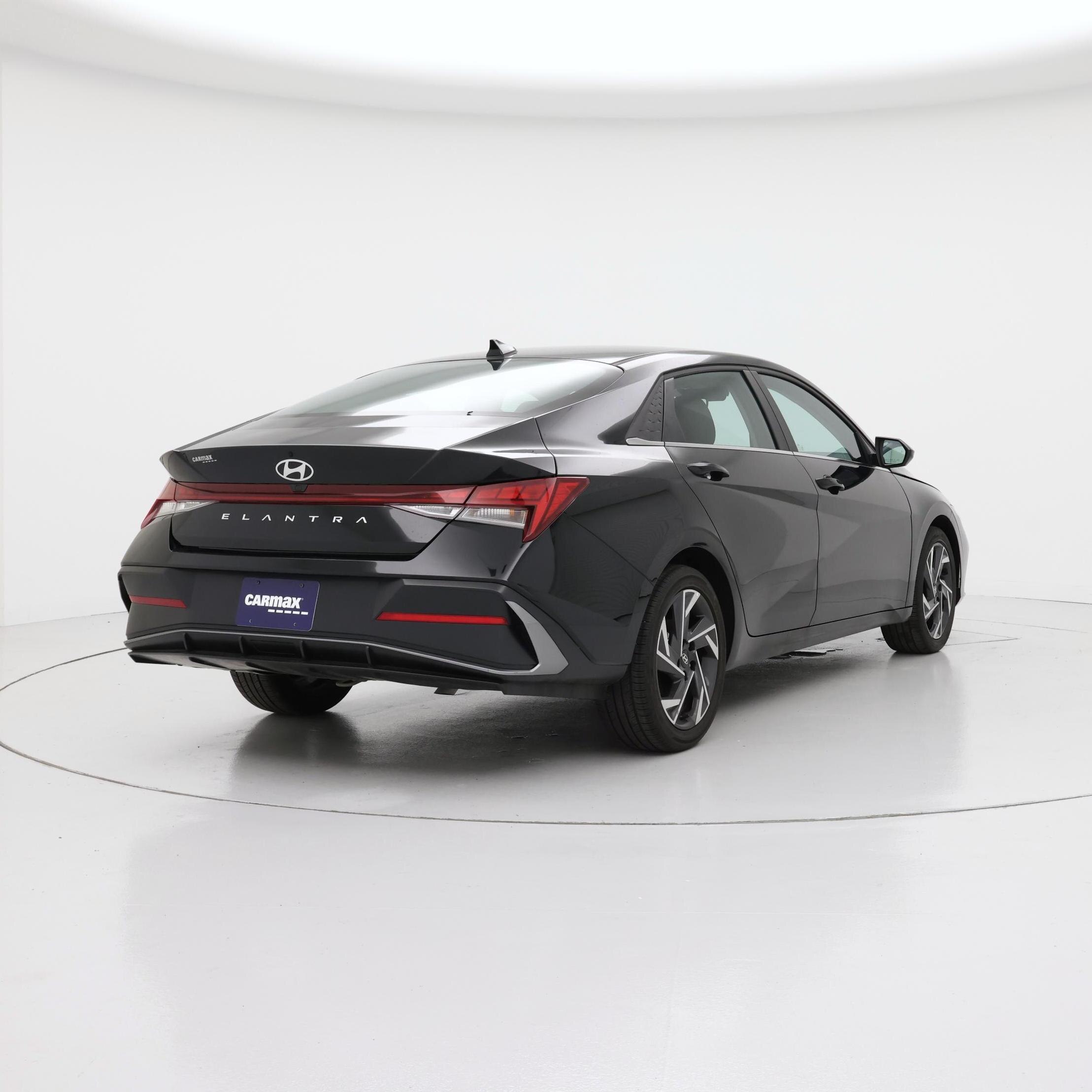 Thumbnail: 2025 Hyundai Elantra - 8