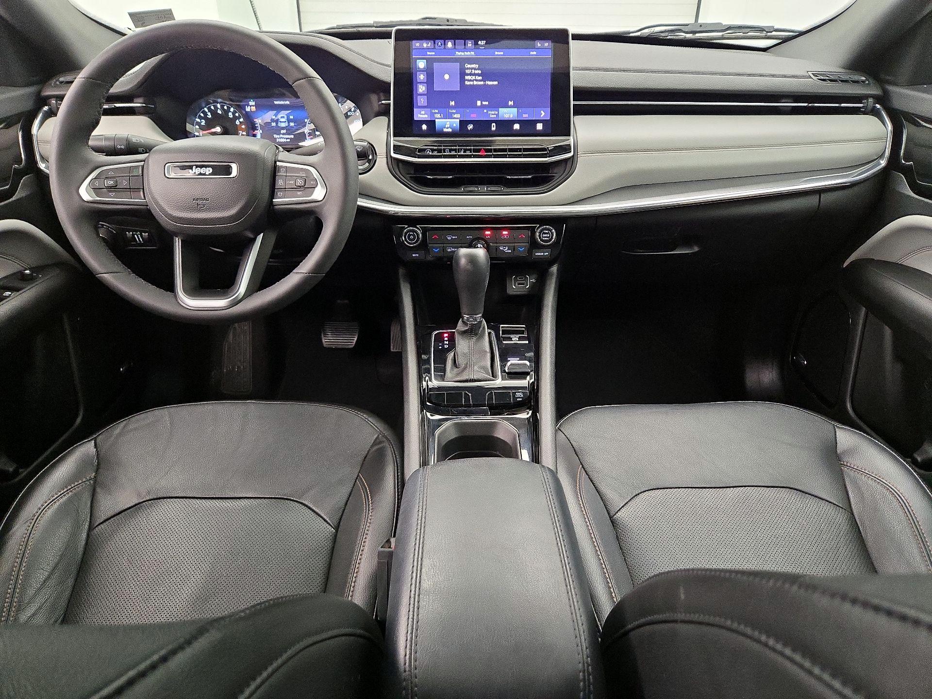 Thumbnail: 2023 Jeep Compass - 9