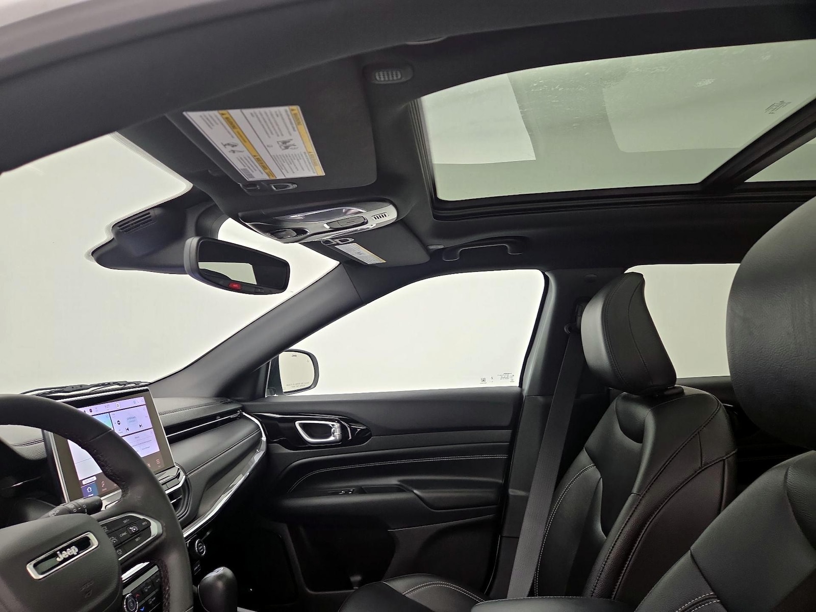 2024 Jeep Compass Limited - Photo 21