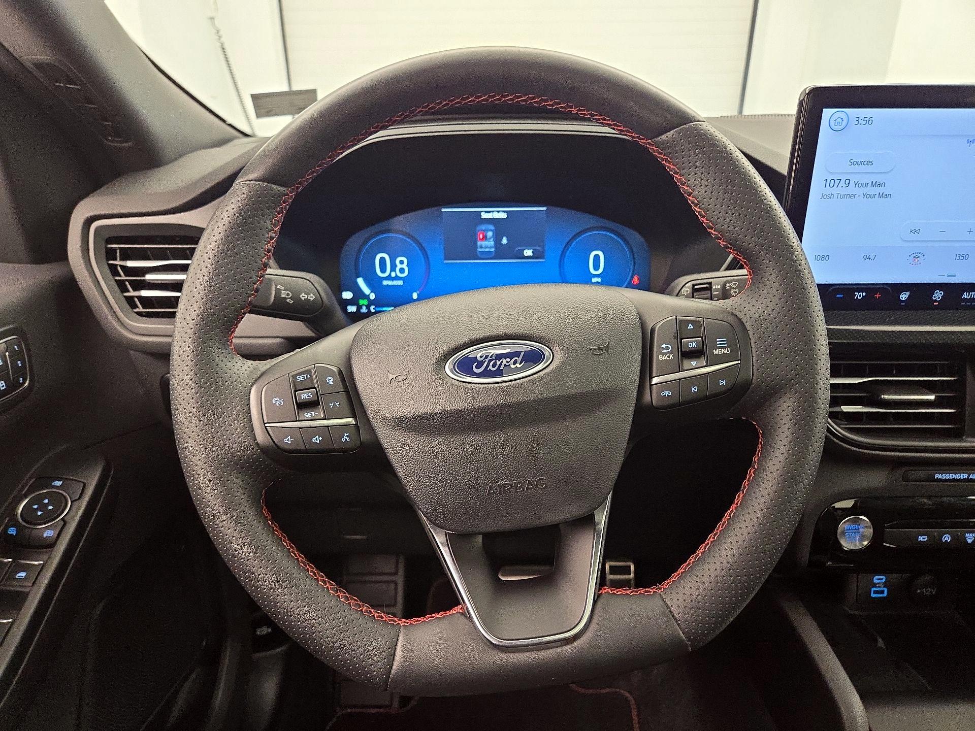 Thumbnail: 2023 Ford Escape - 10