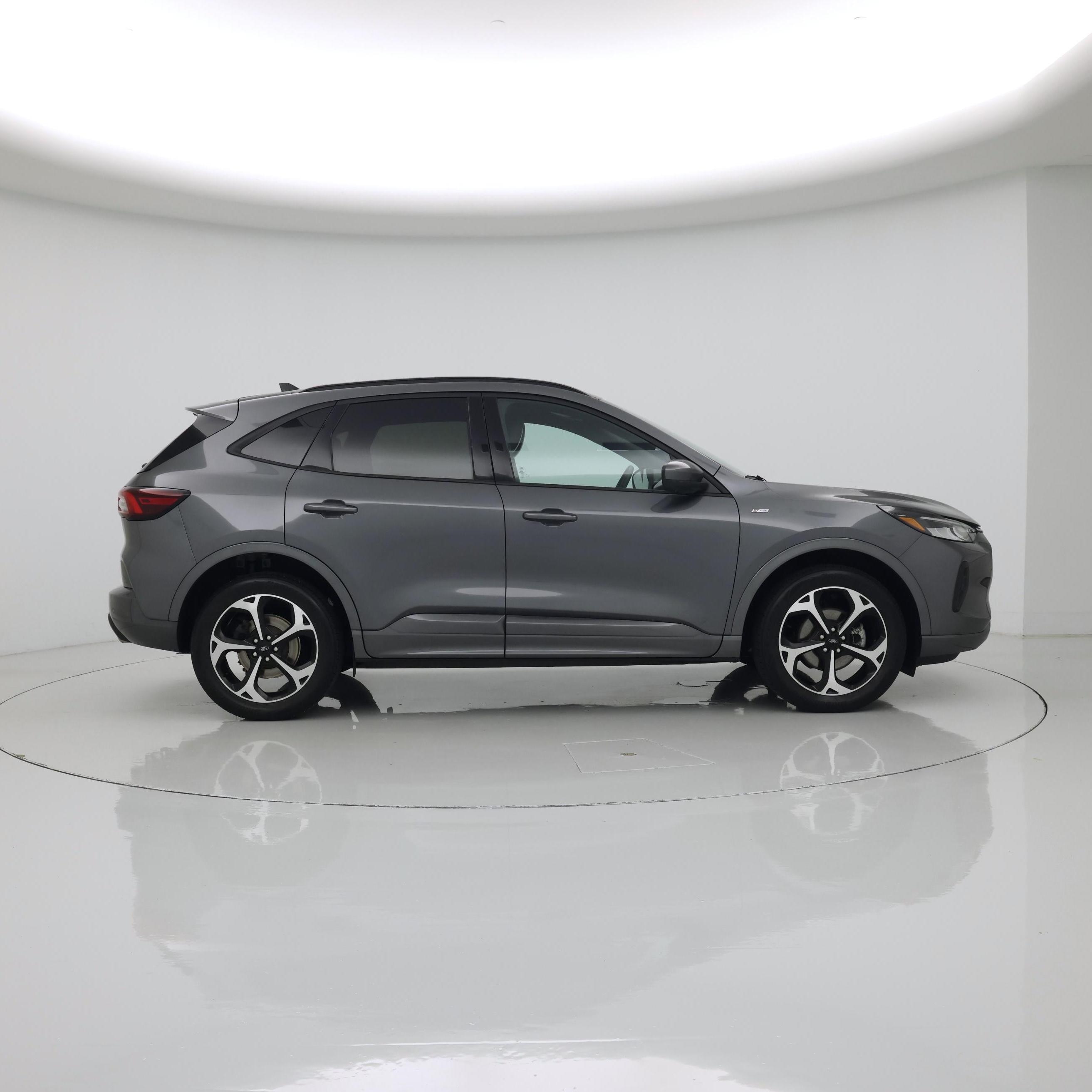 Thumbnail: 2023 Ford Escape - 7