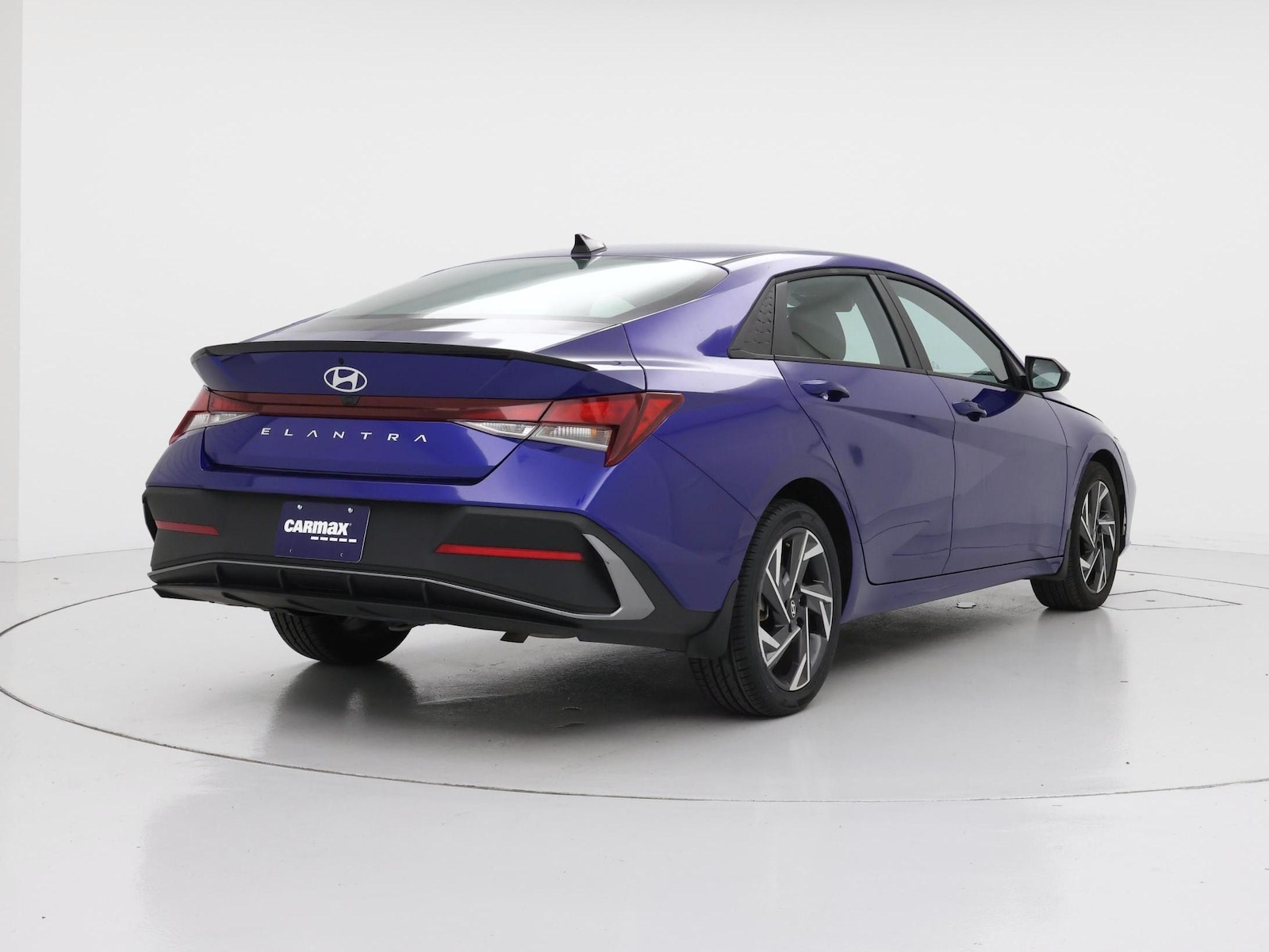2025 Hyundai Elantra SEL - Photo 9