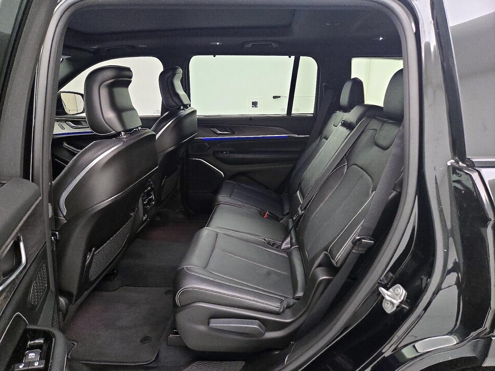 2023 Jeep Grand Cherokee L Overland - Photo 22