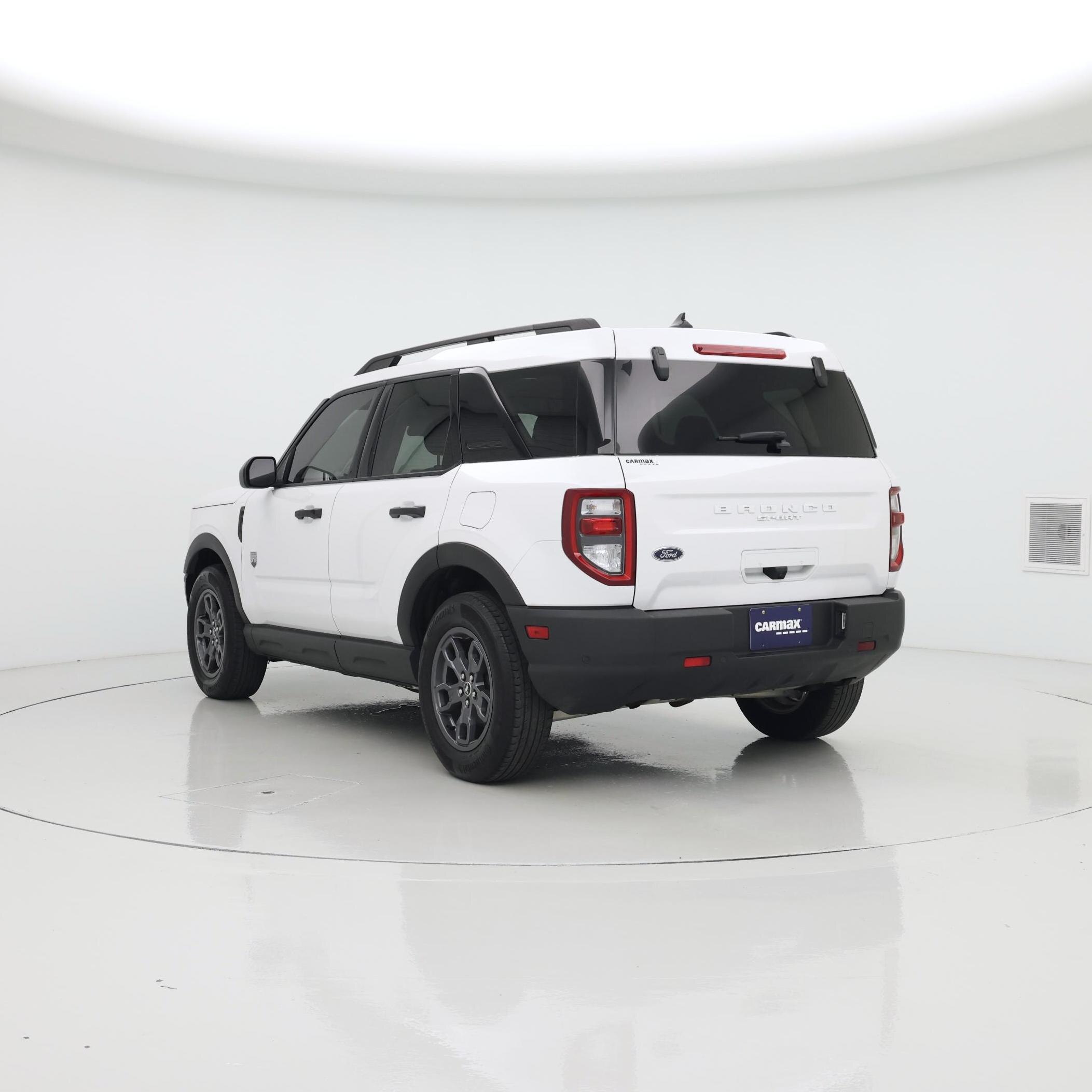 Thumbnail: 2022 Ford Bronco Sport - 2