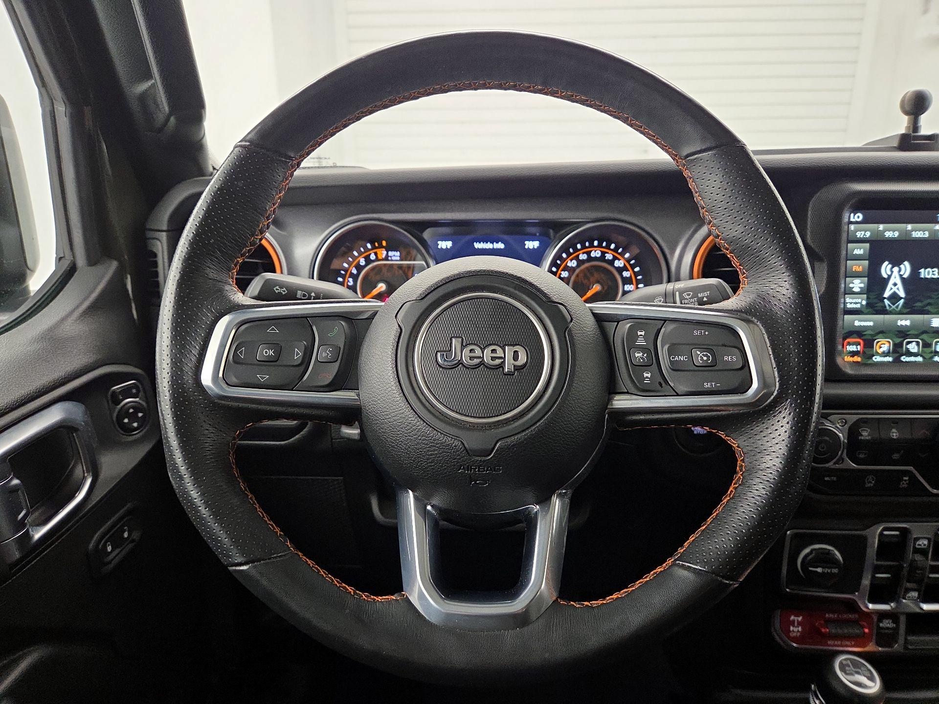 Thumbnail: 2023 Jeep Gladiator - 10