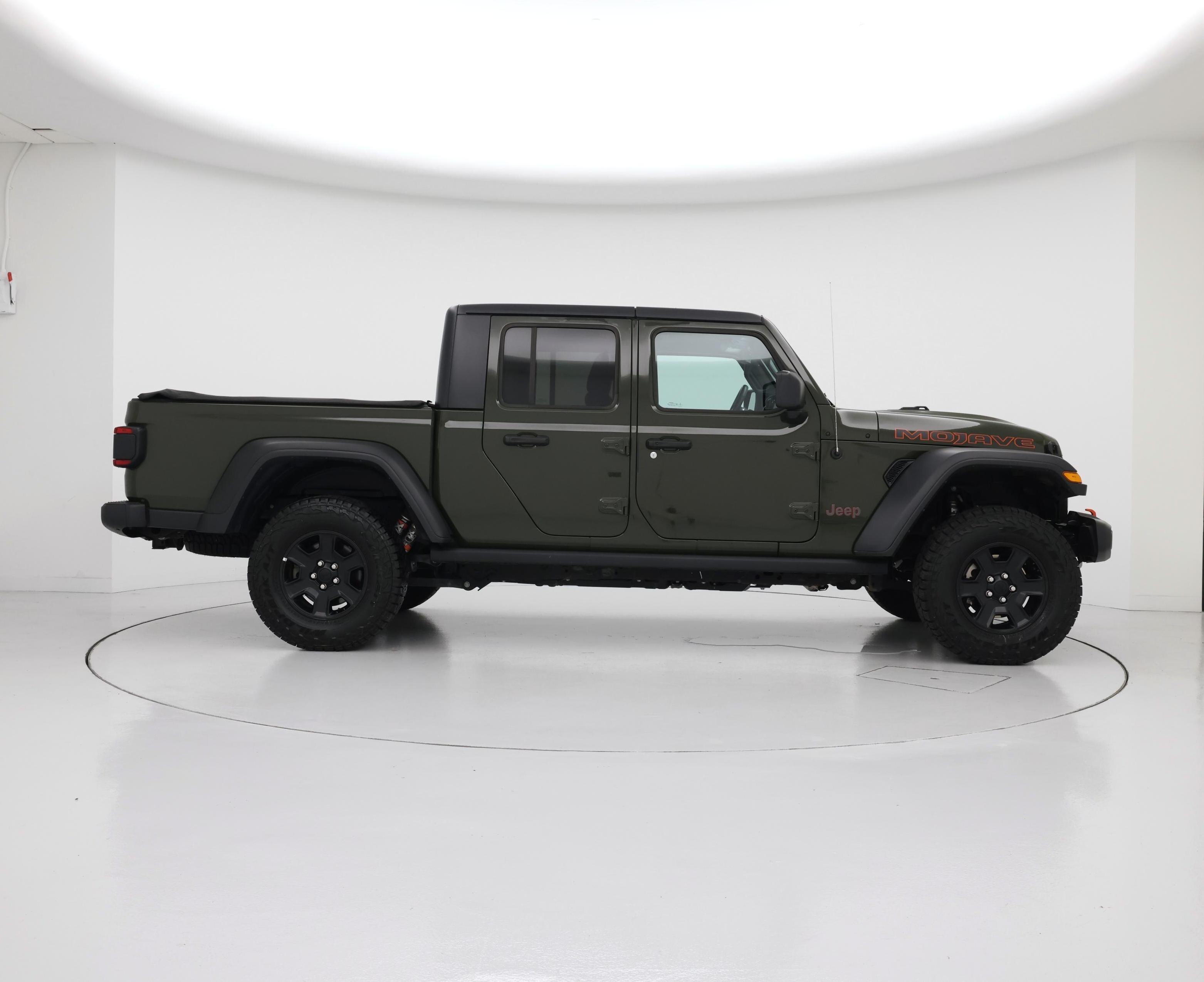 Thumbnail: 2023 Jeep Gladiator - 7