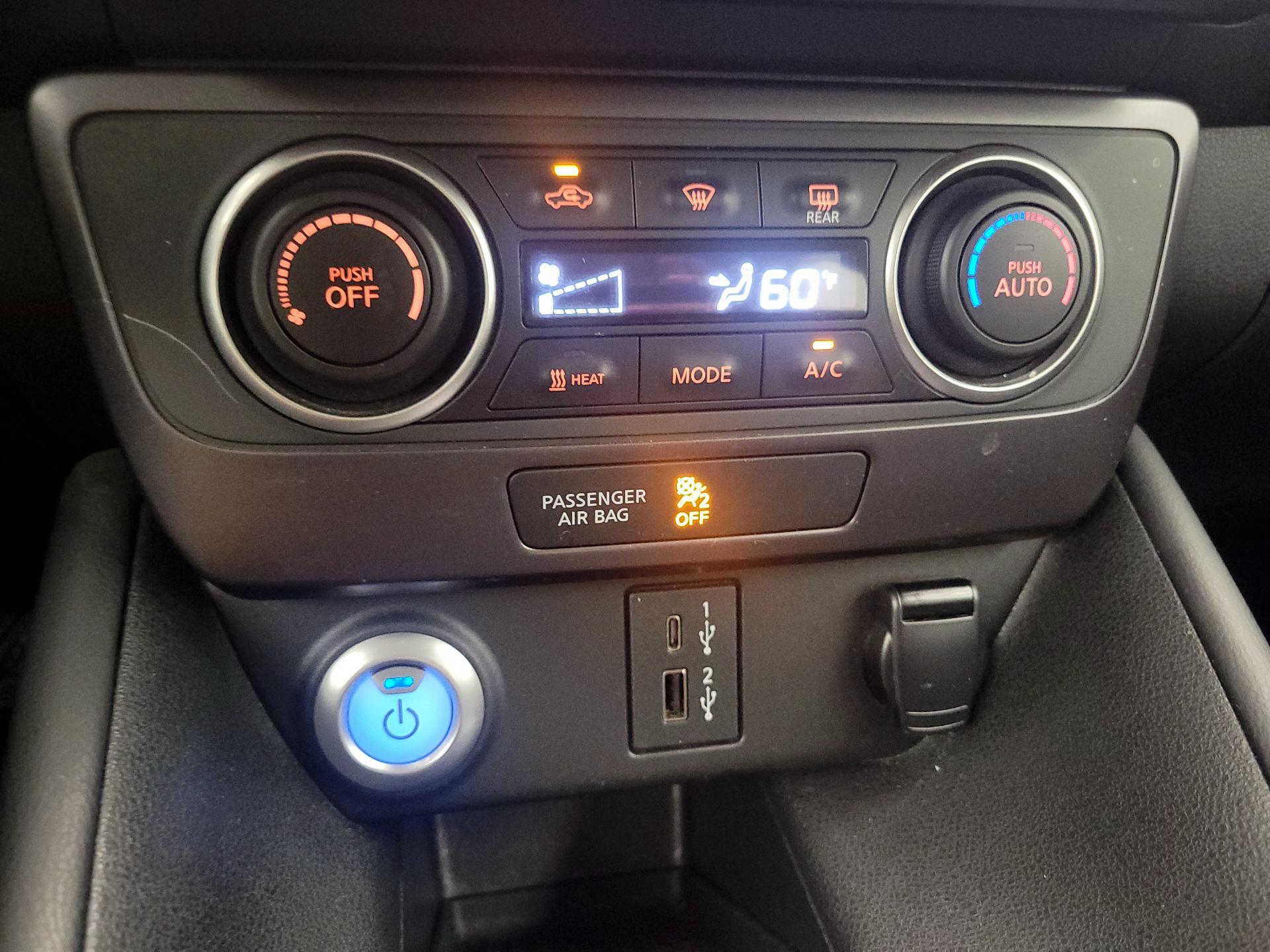 Thumbnail: 2023 Nissan Leaf - 17