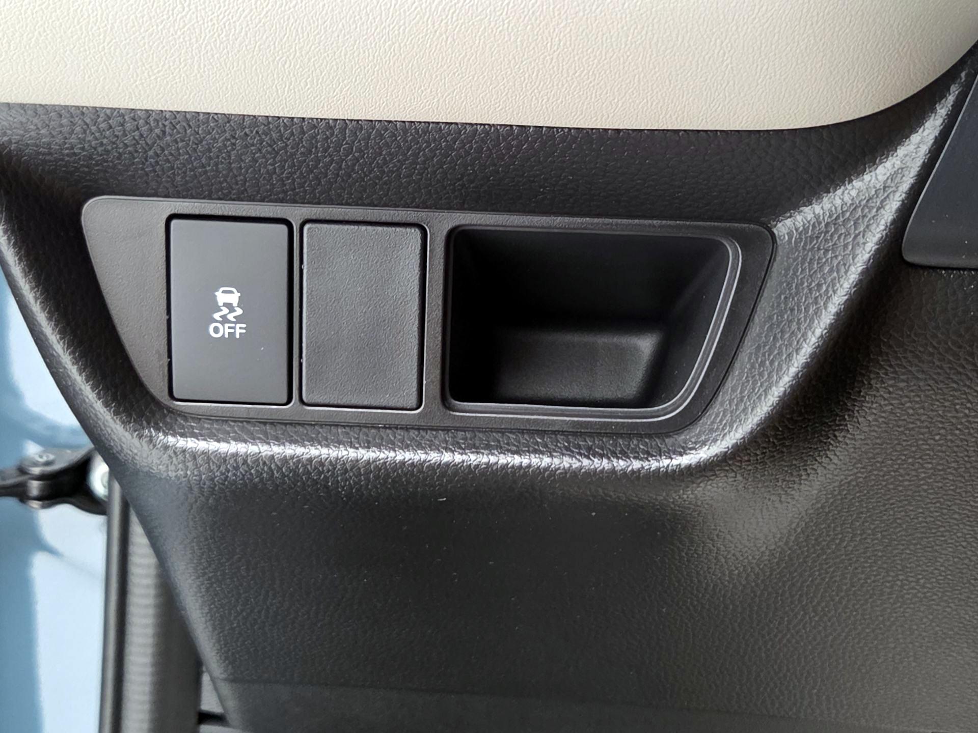 Thumbnail: 2026 Honda HR-V - 13
