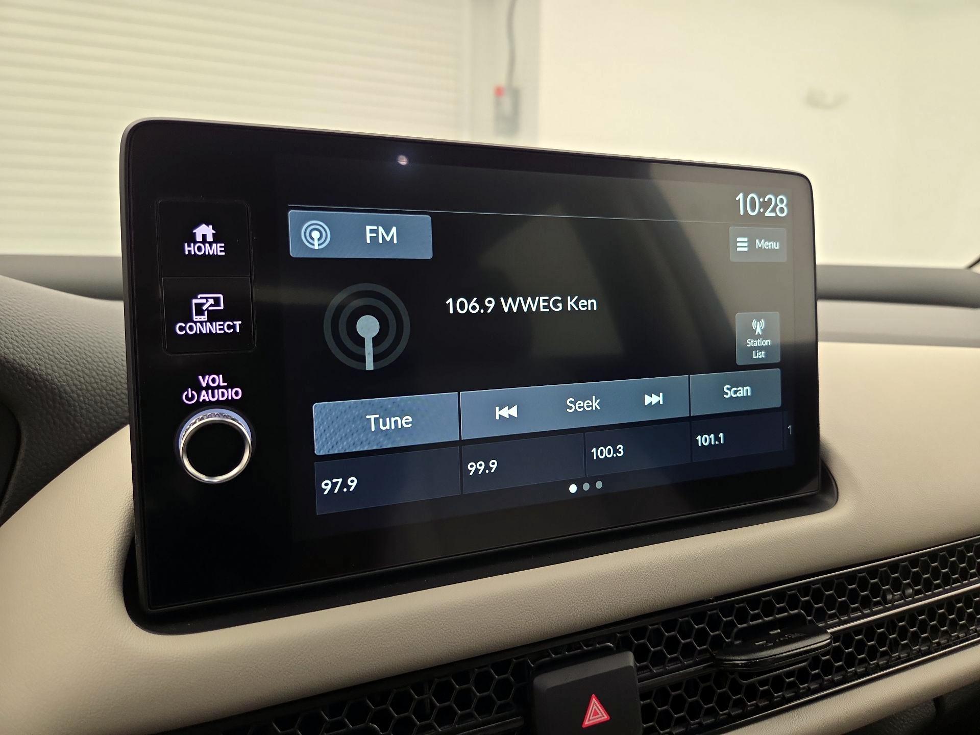 Thumbnail: 2026 Honda HR-V - 15