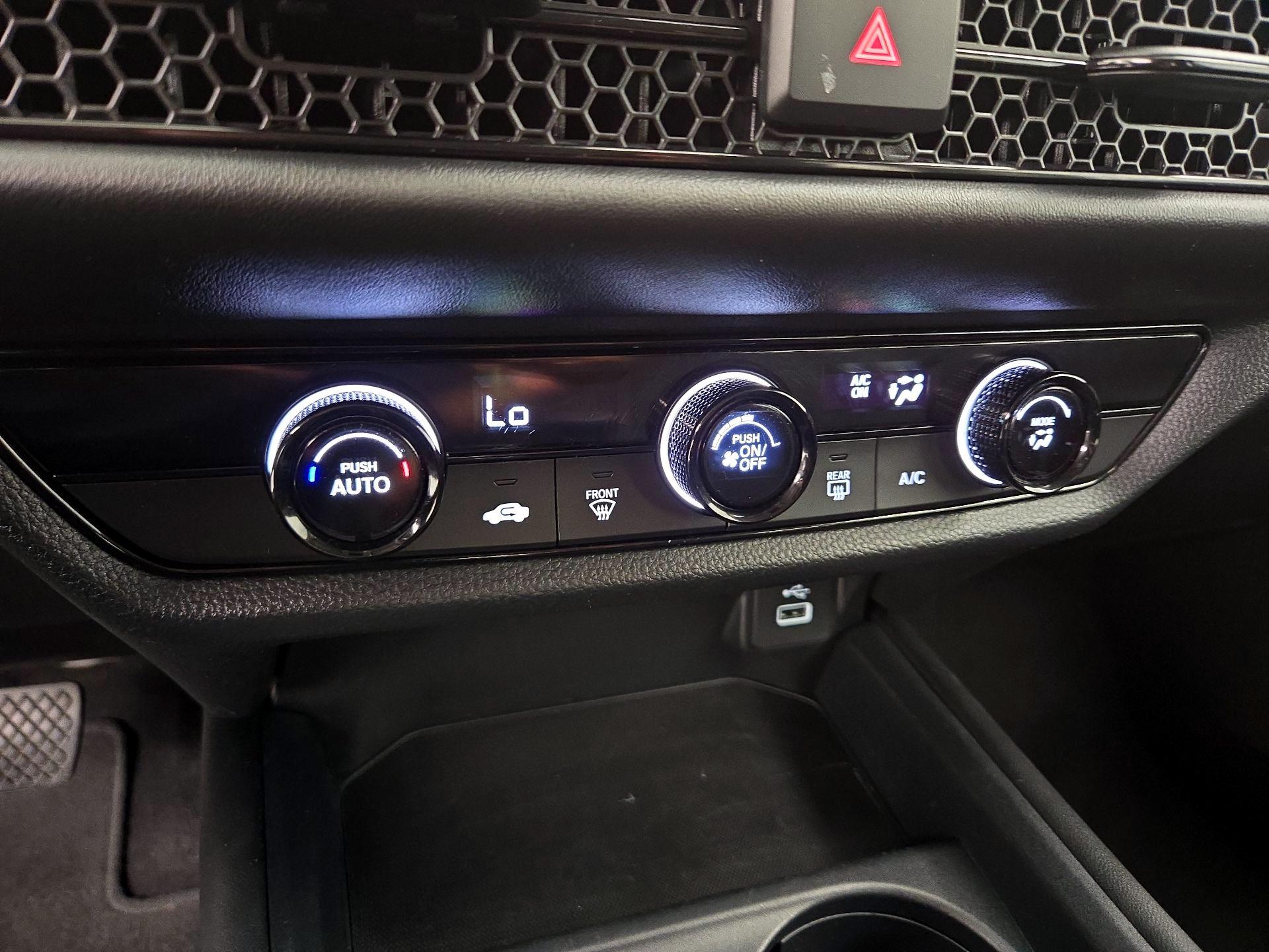 Thumbnail: 2024 Honda HR-V - 16