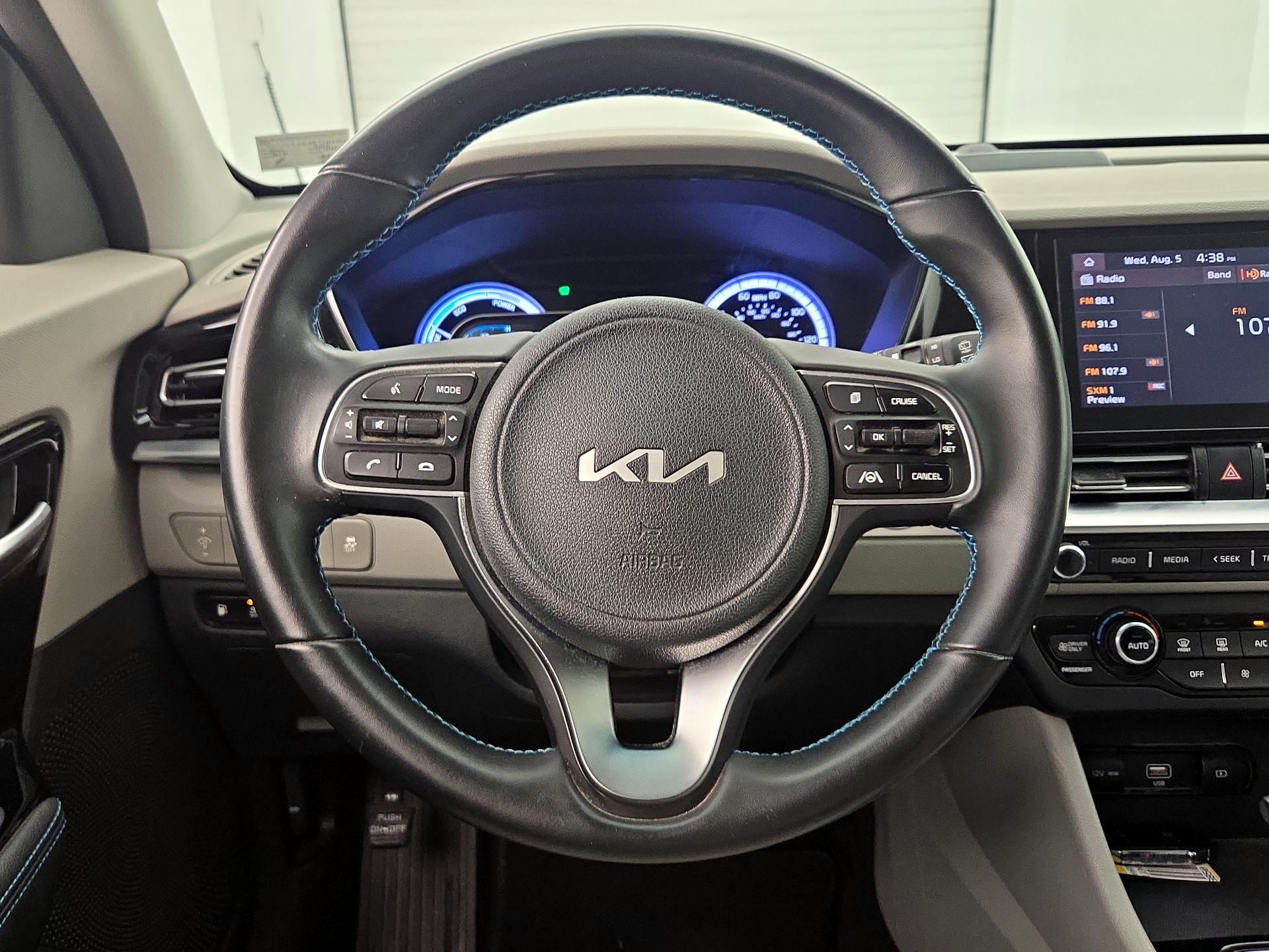 Thumbnail: 2022 Kia Niro - 10