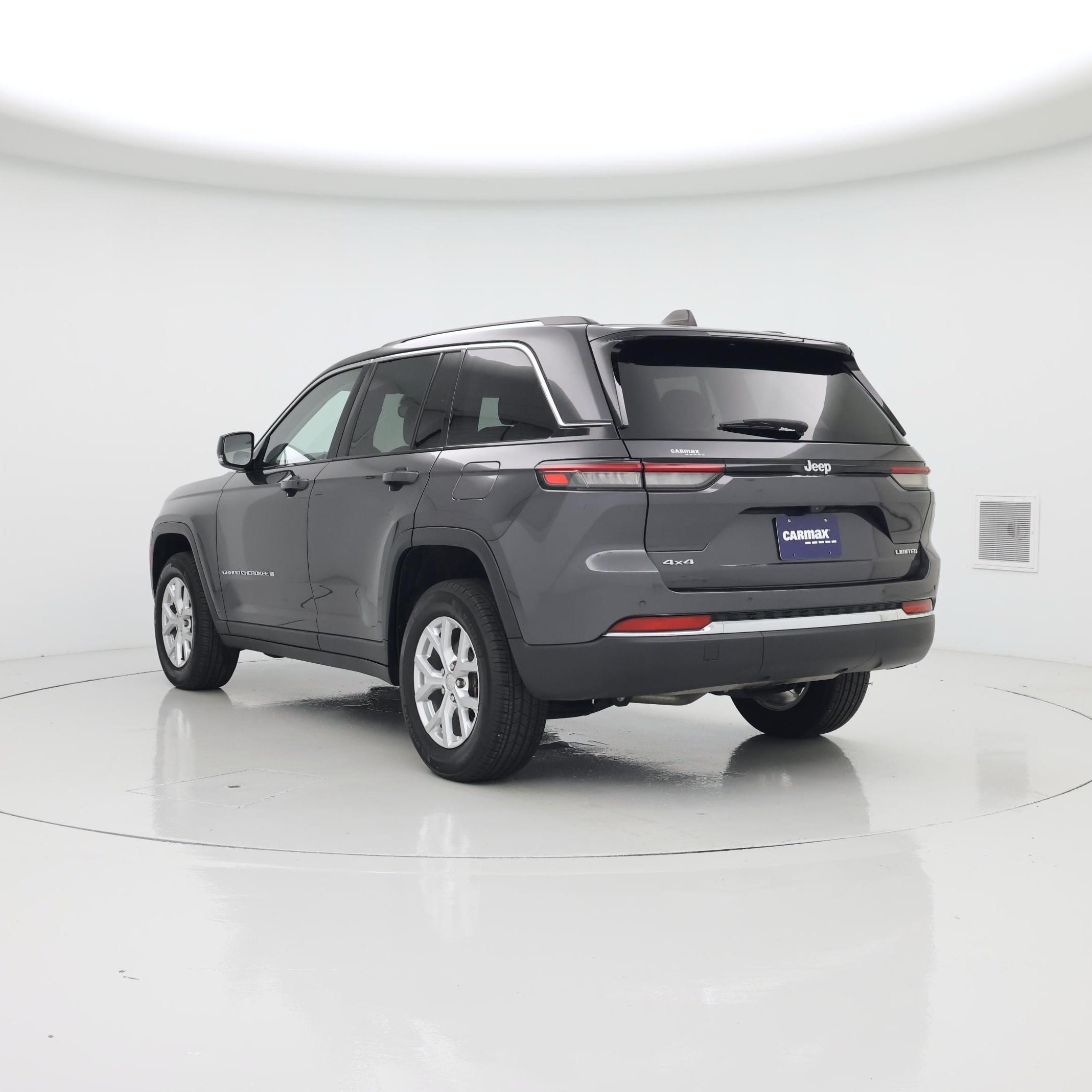 Thumbnail: 2023 Jeep Grand Cherokee - 2