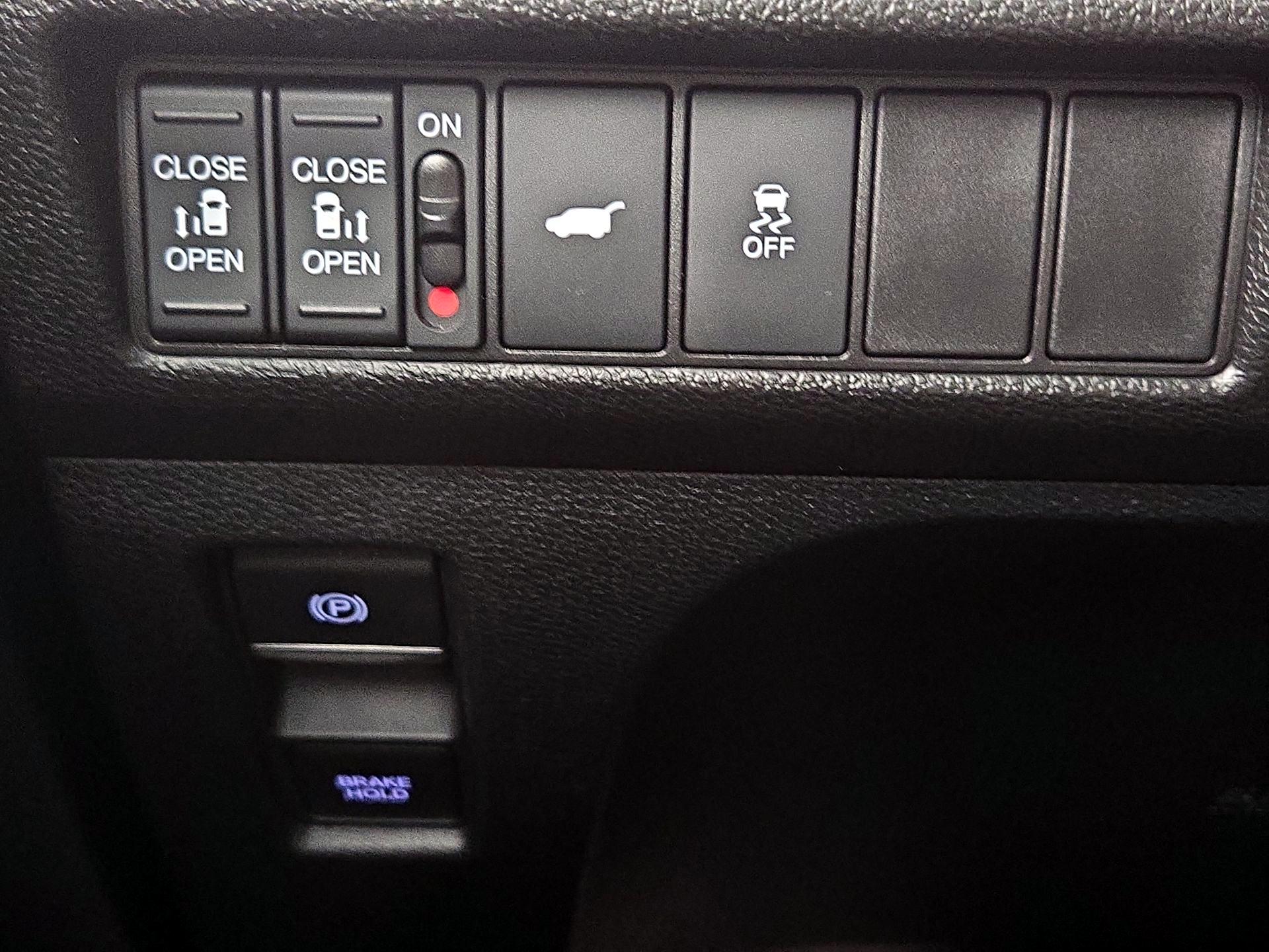 Thumbnail: 2025 Honda Odyssey - 13