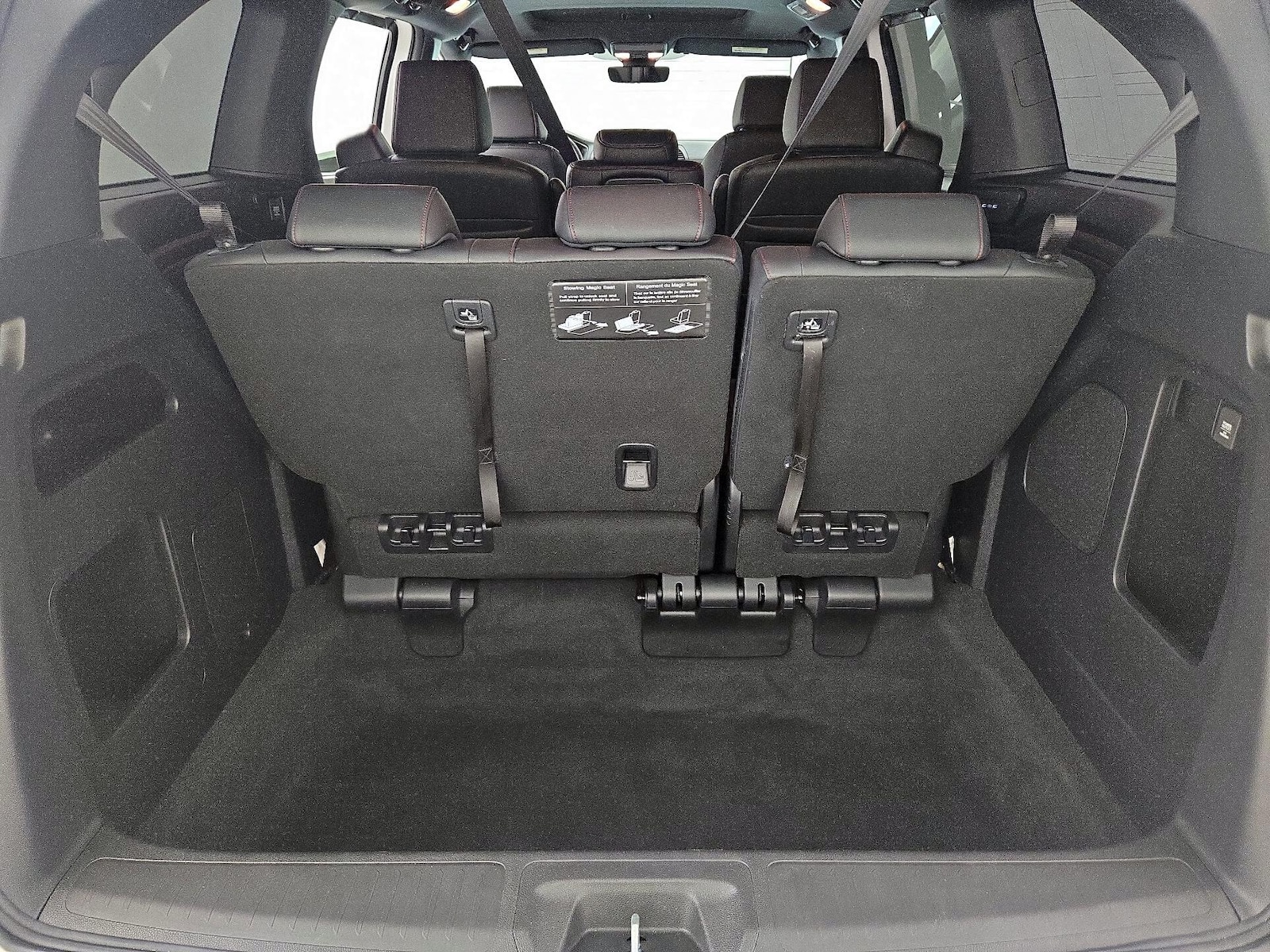 2025 Honda Odyssey Sport L - Photo 23