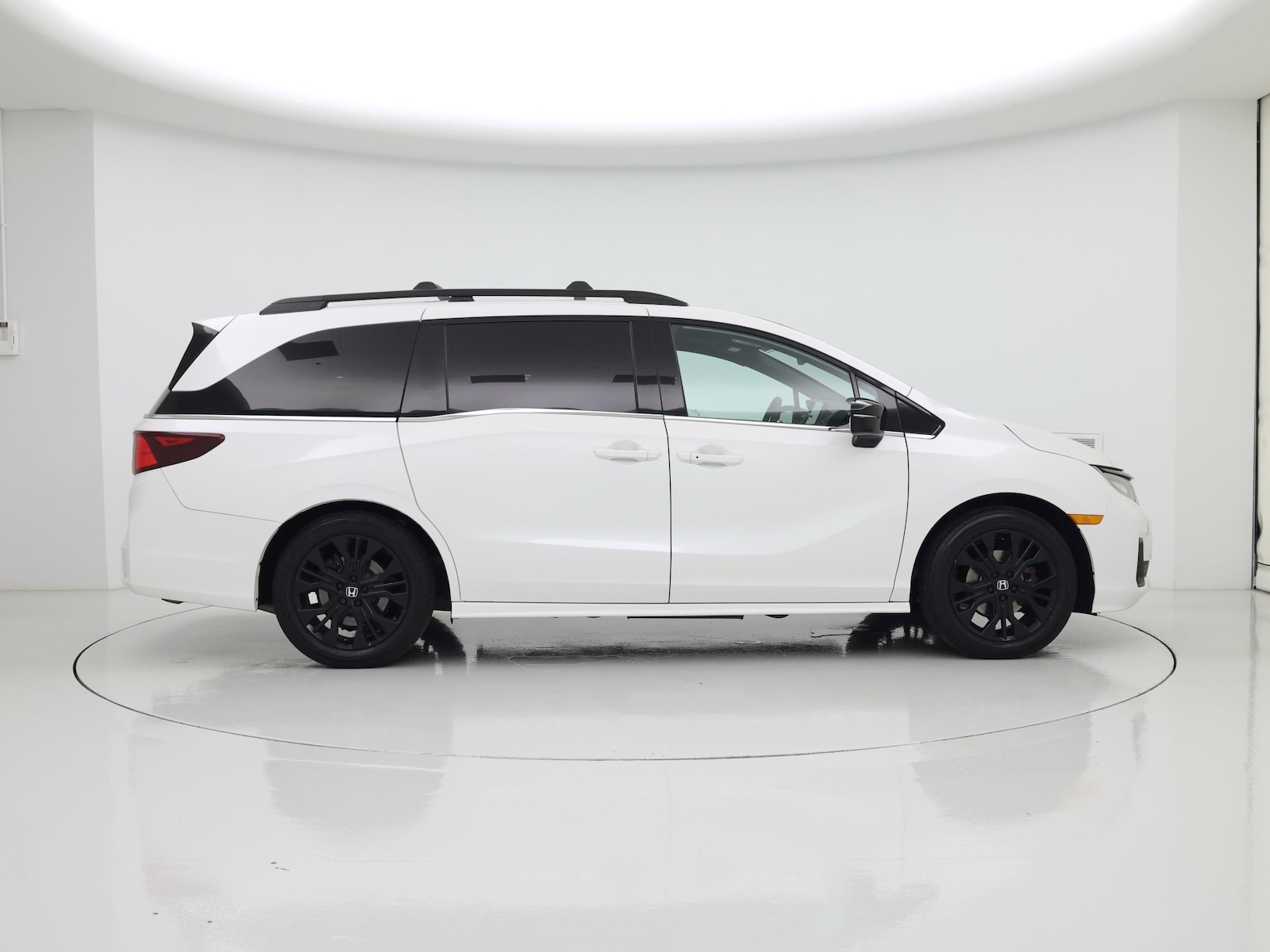2025 Honda Odyssey Sport L - Photo 8