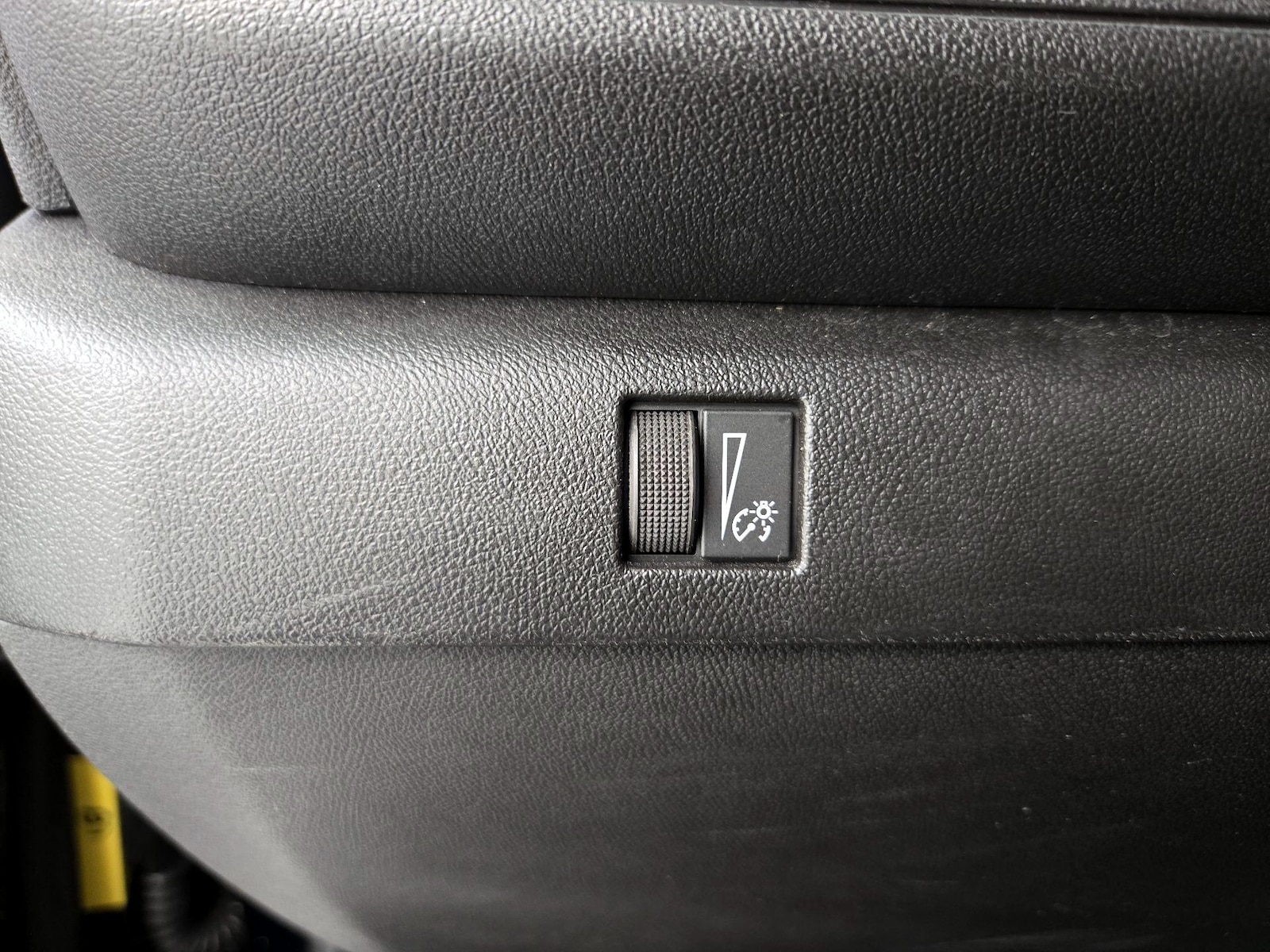 2024 Chevrolet Colorado Work Truck - Photo 14