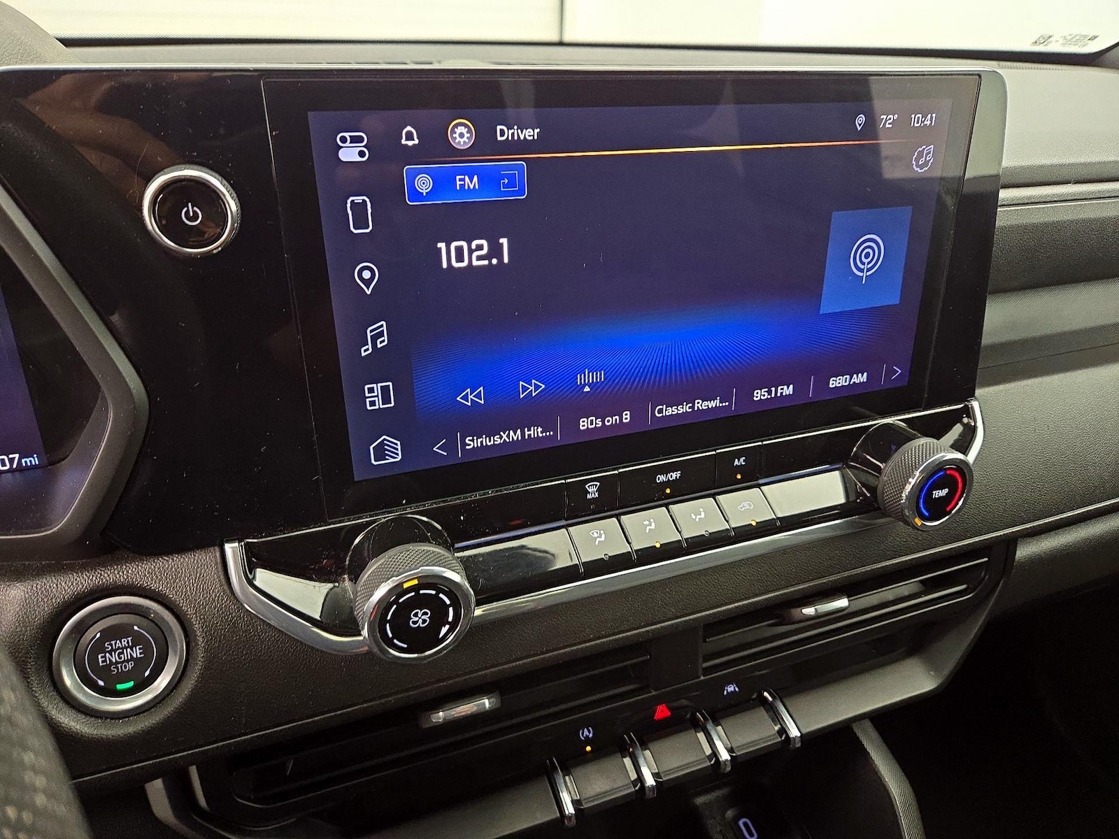 2024 Chevrolet Colorado Work Truck - Photo 16