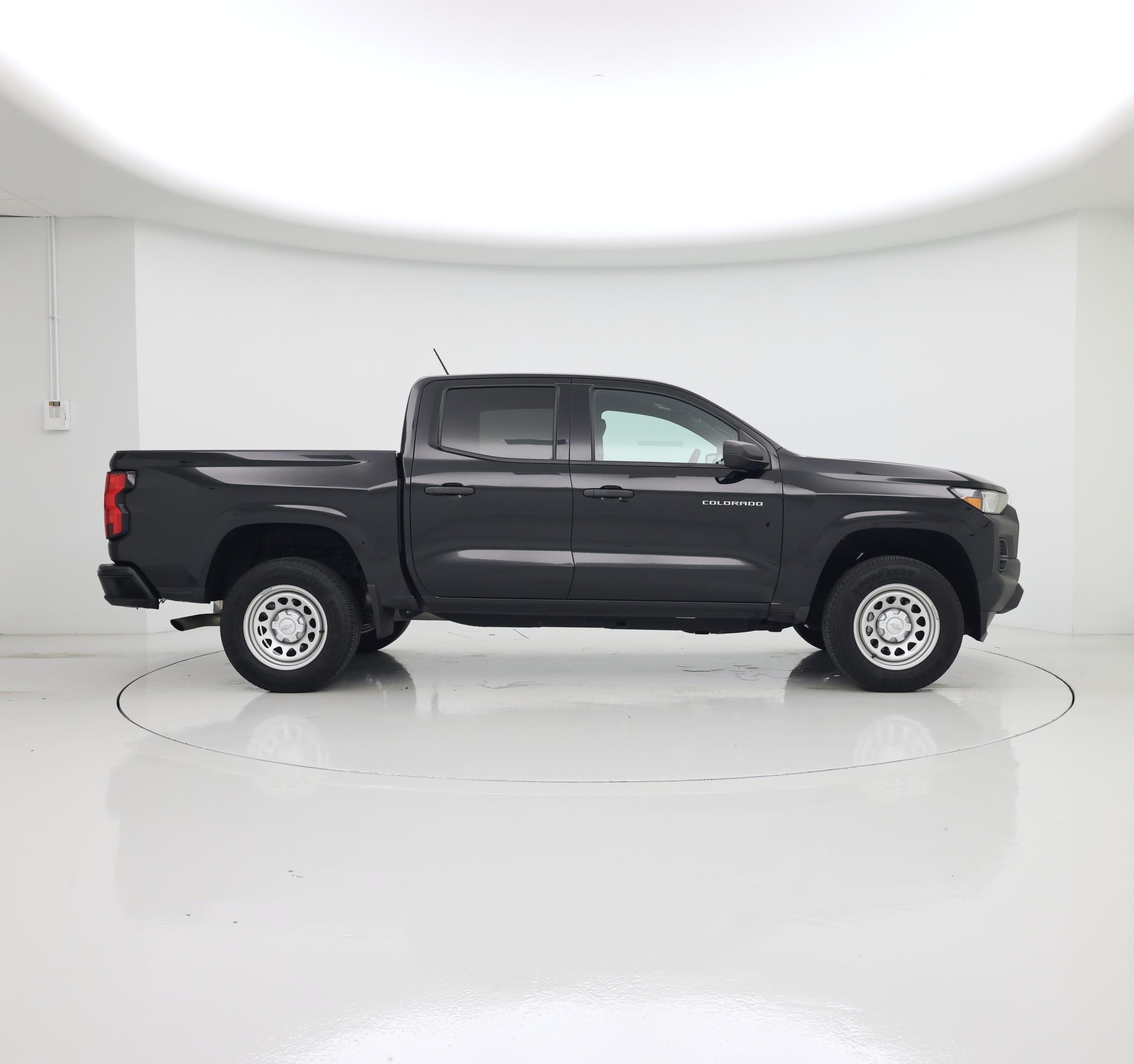 Thumbnail: 2024 Chevrolet Colorado - 7