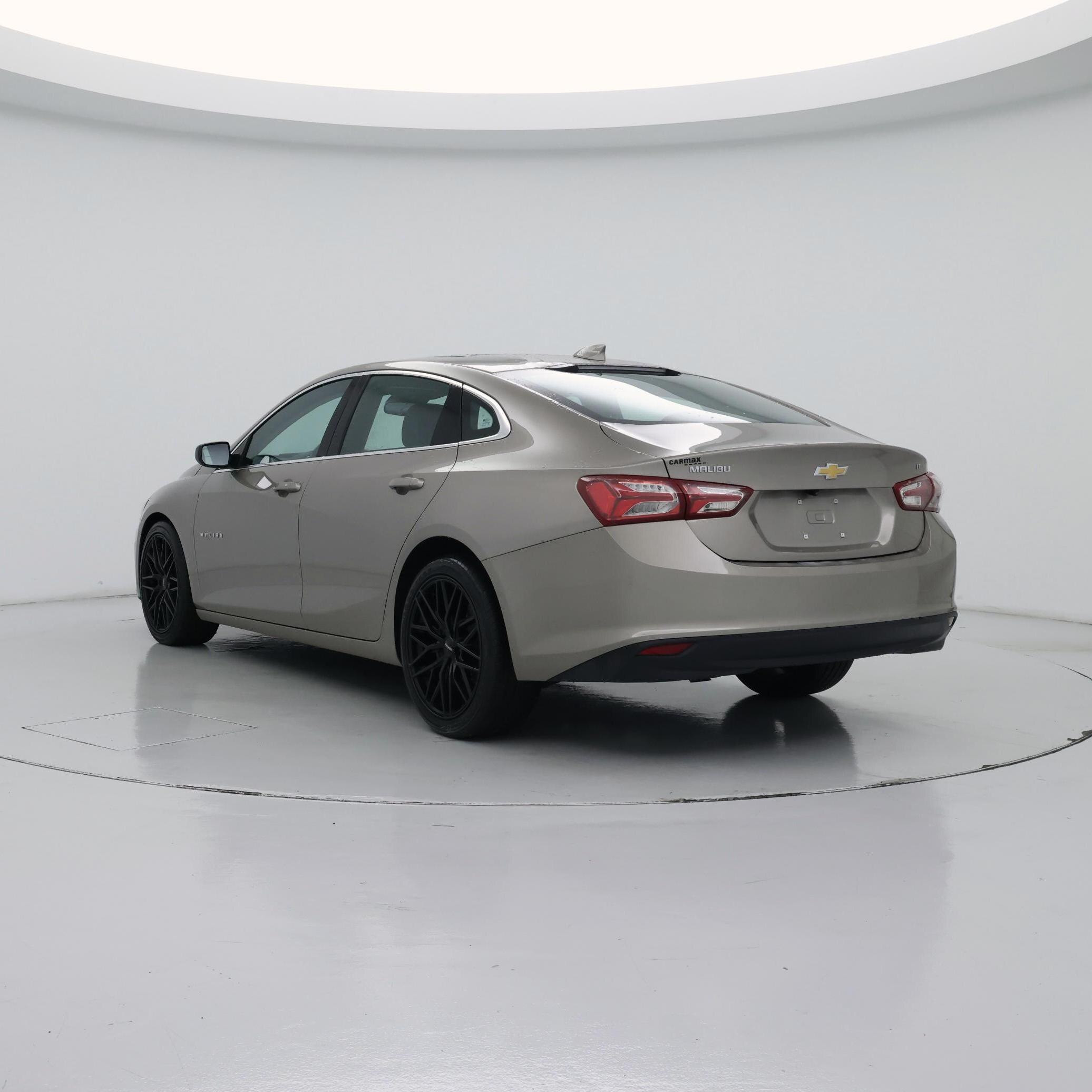 Thumbnail: 2023 Chevrolet Malibu - 2