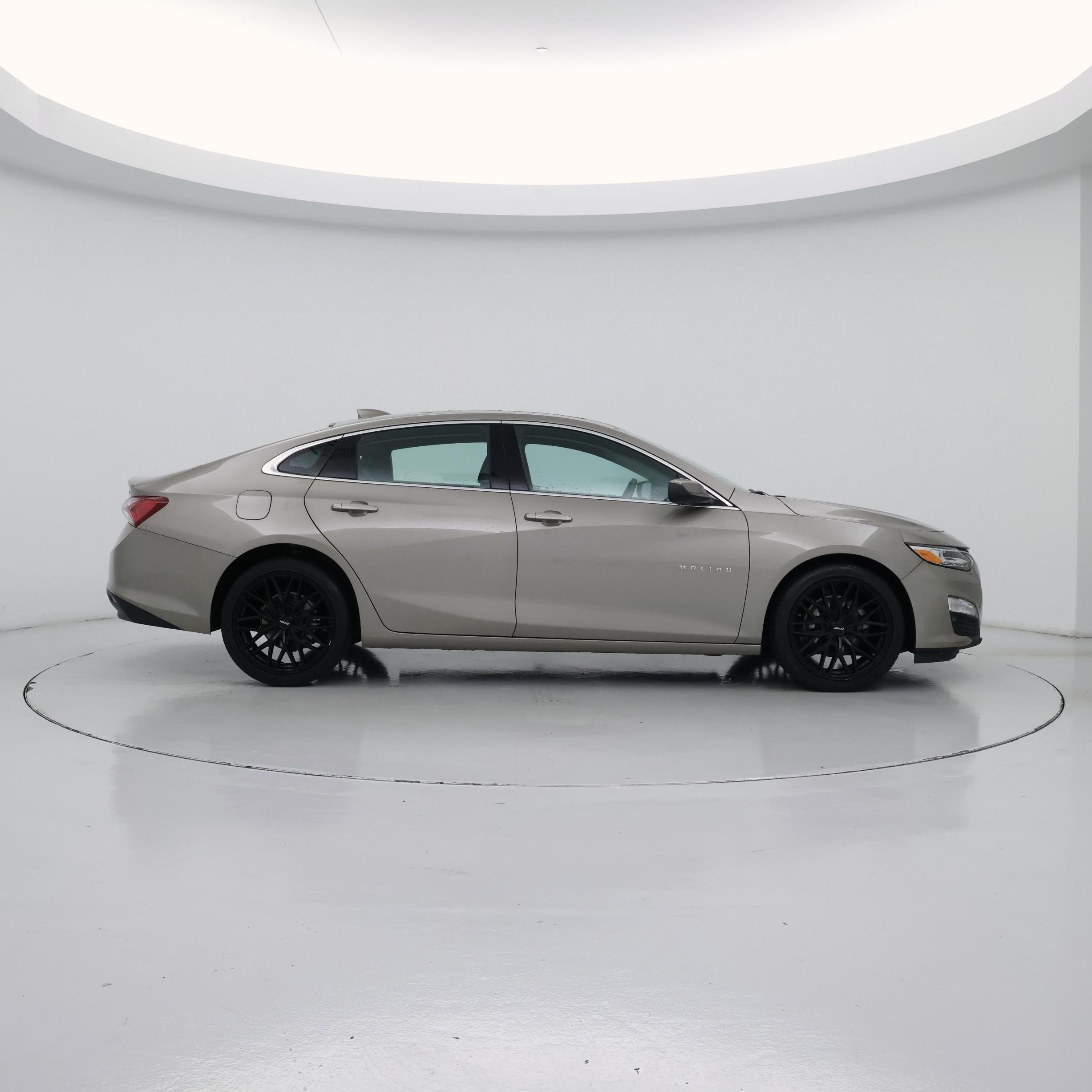 Thumbnail: 2023 Chevrolet Malibu - 7