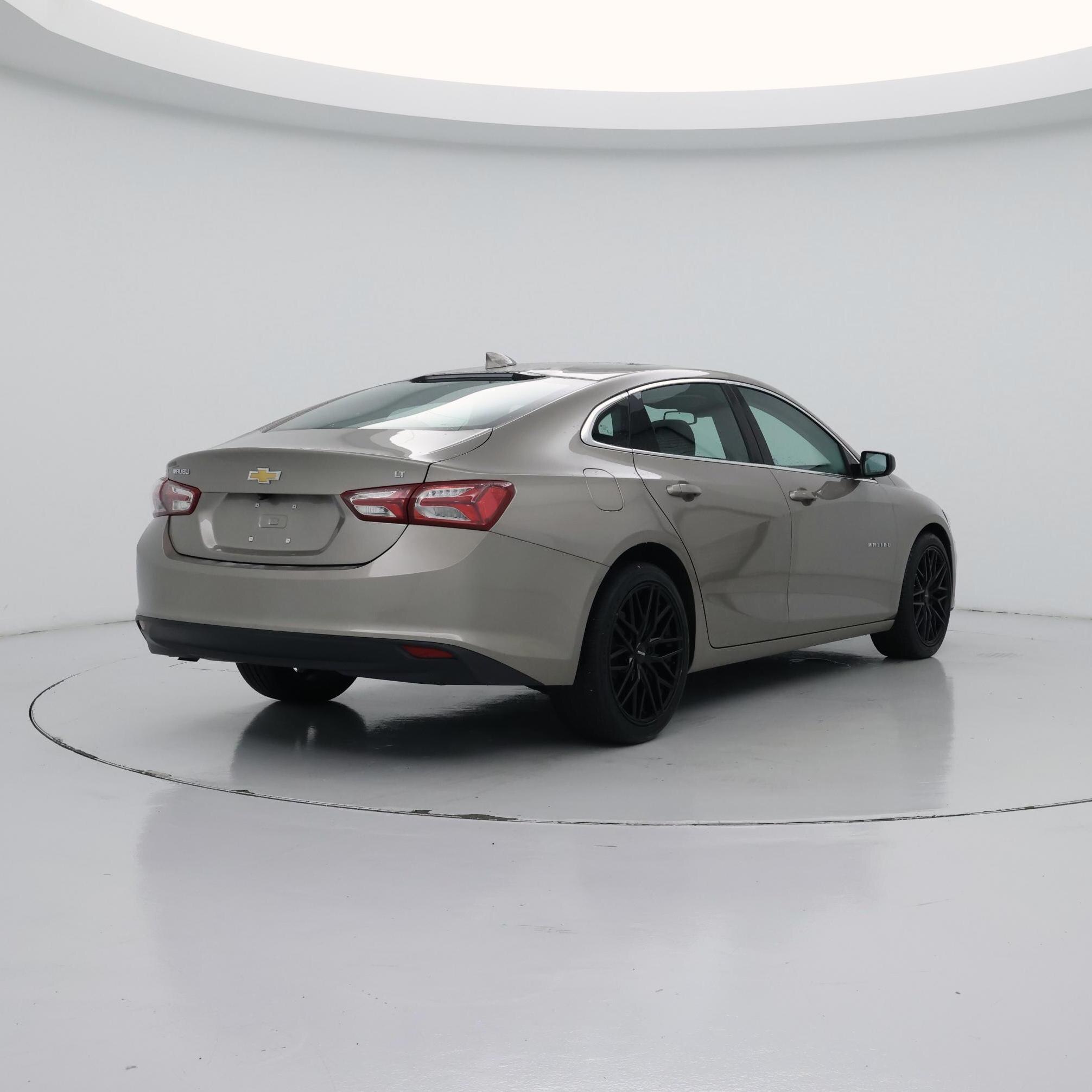 Thumbnail: 2023 Chevrolet Malibu - 8