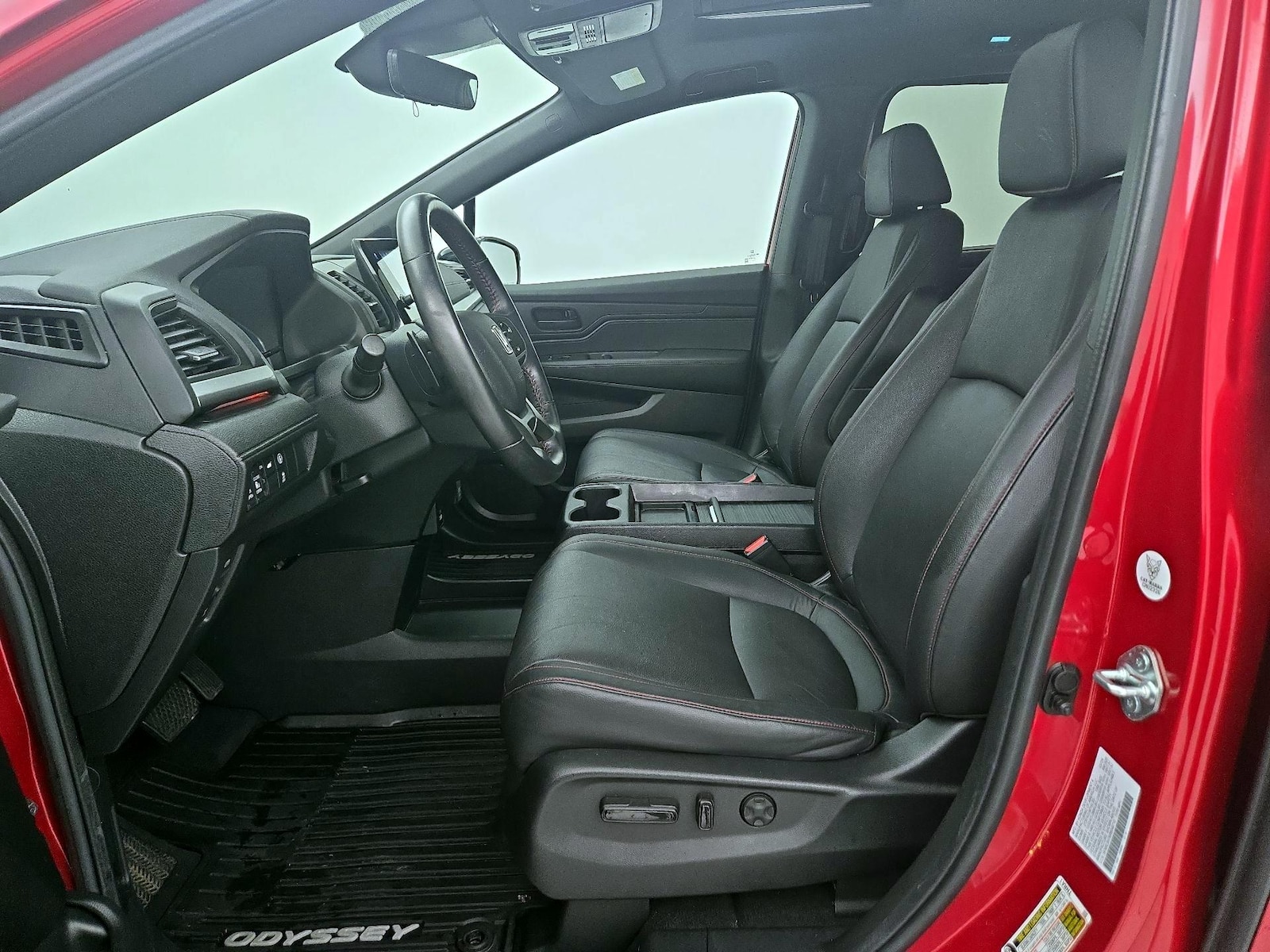 2024 Honda Odyssey SPORT - Photo 12