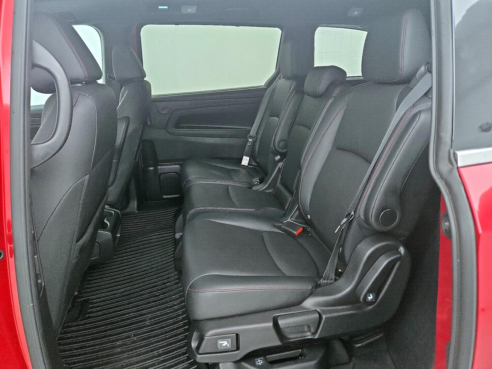 2024 Honda Odyssey SPORT - Photo 21
